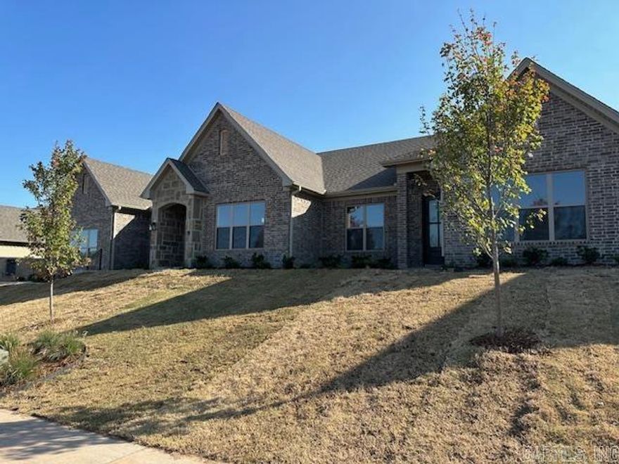 Under contract prior to listing.