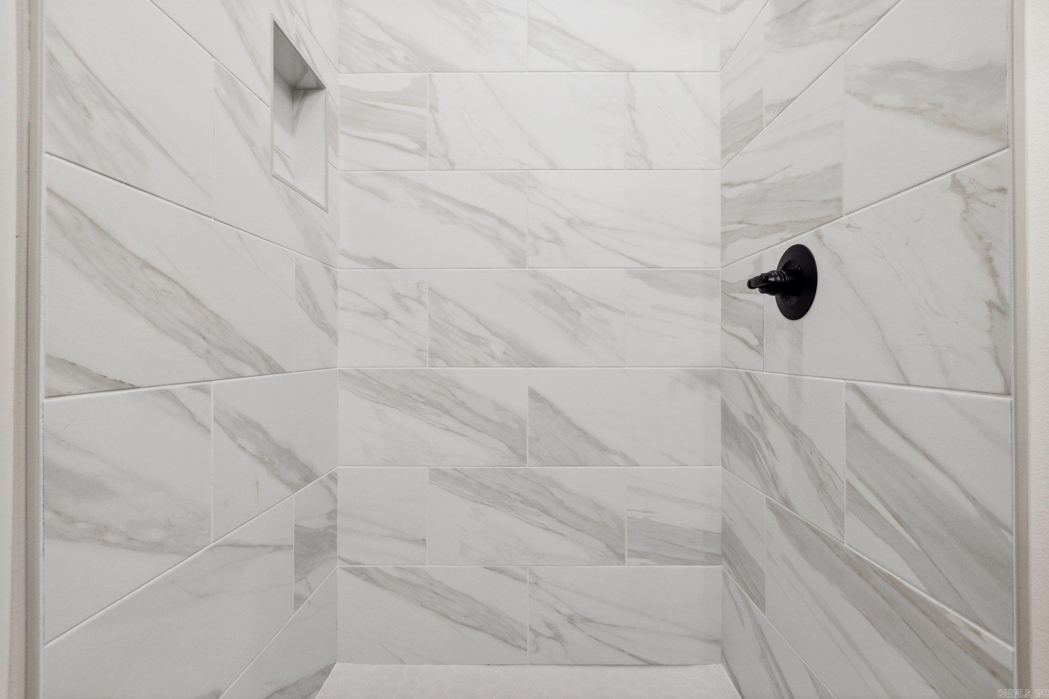 WEST HILL - Residential