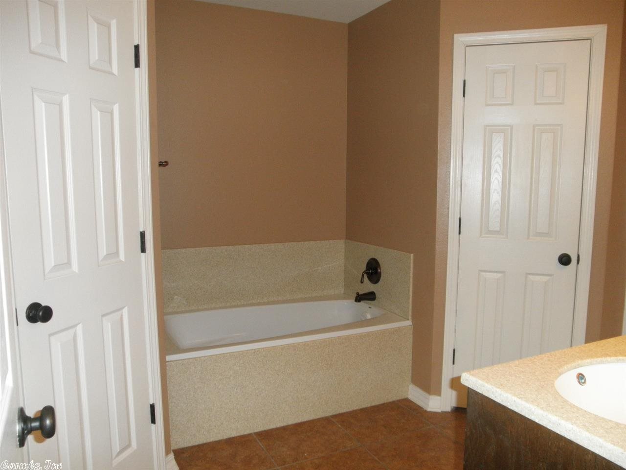 Hickory Meadows Estates - Residential