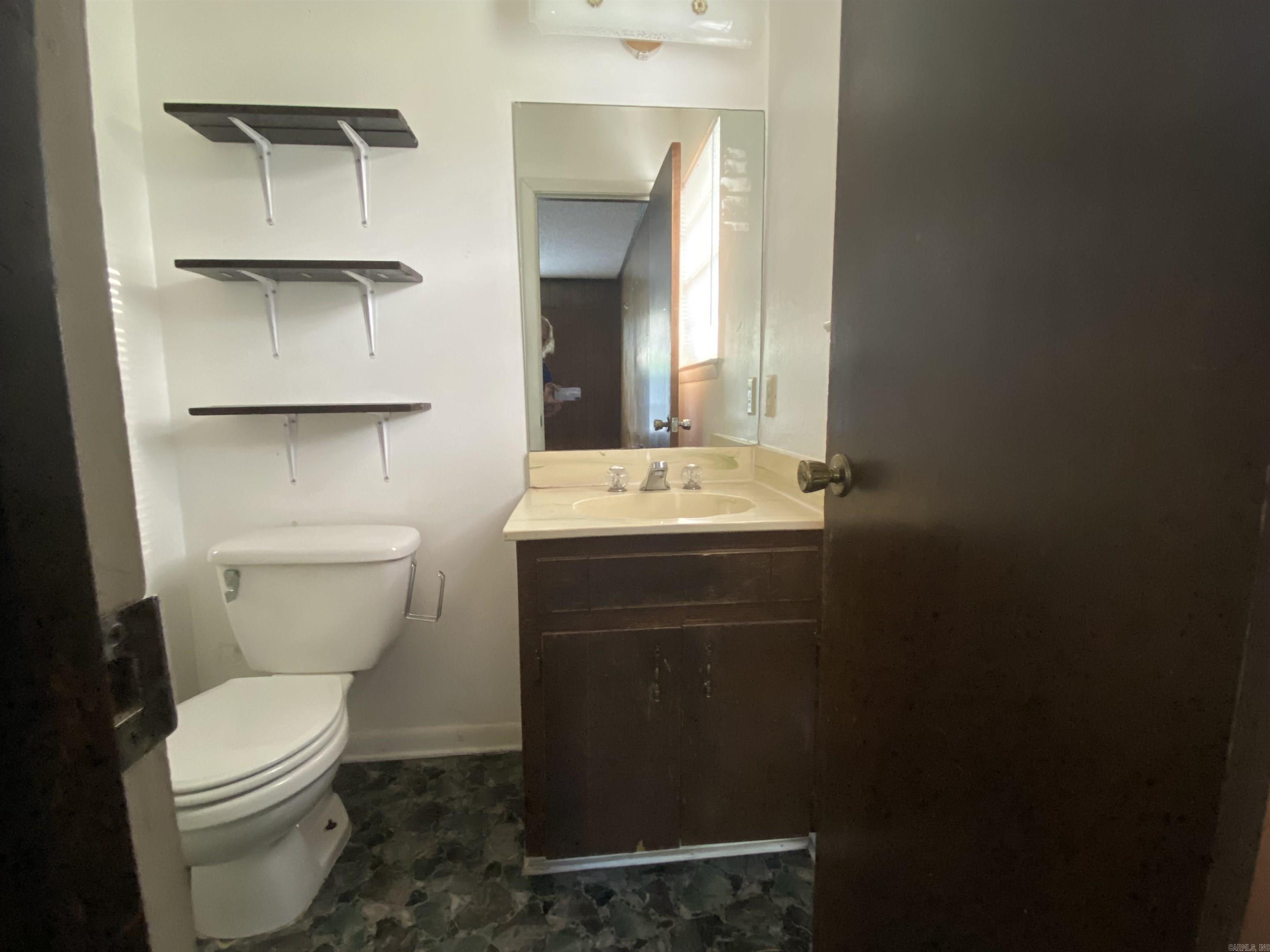 MCMURTRY DAVIS - Residential