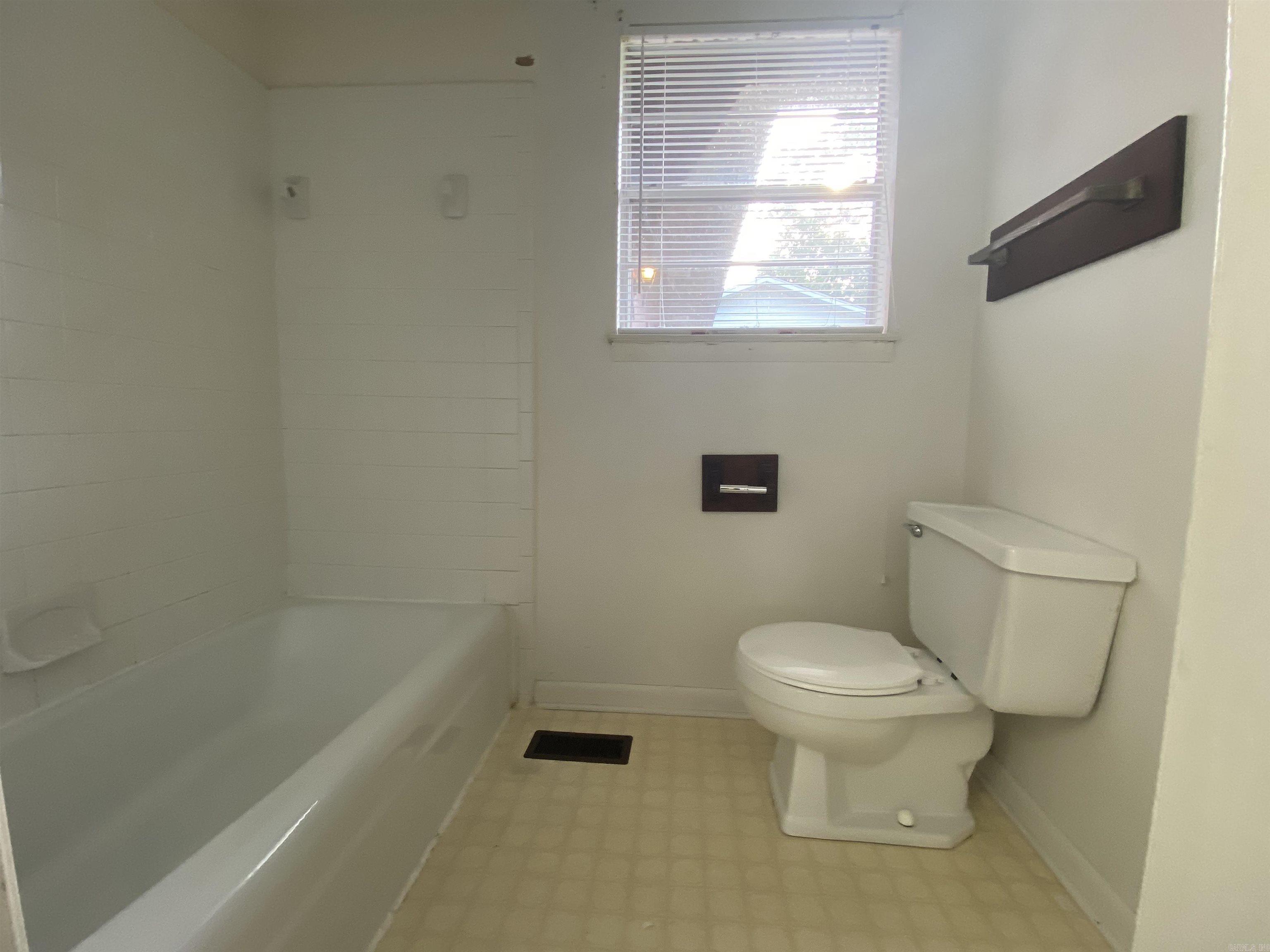 MCMURTRY DAVIS - Residential