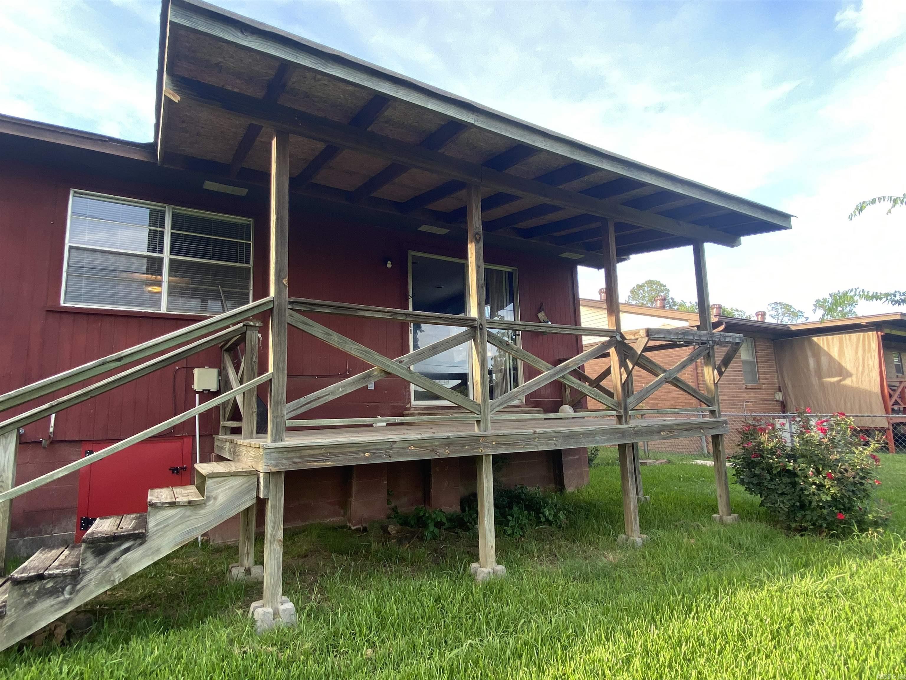 MCMURTRY DAVIS - Residential