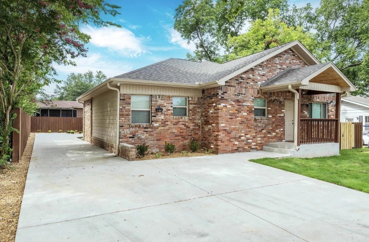 ROSE HILL - Residential