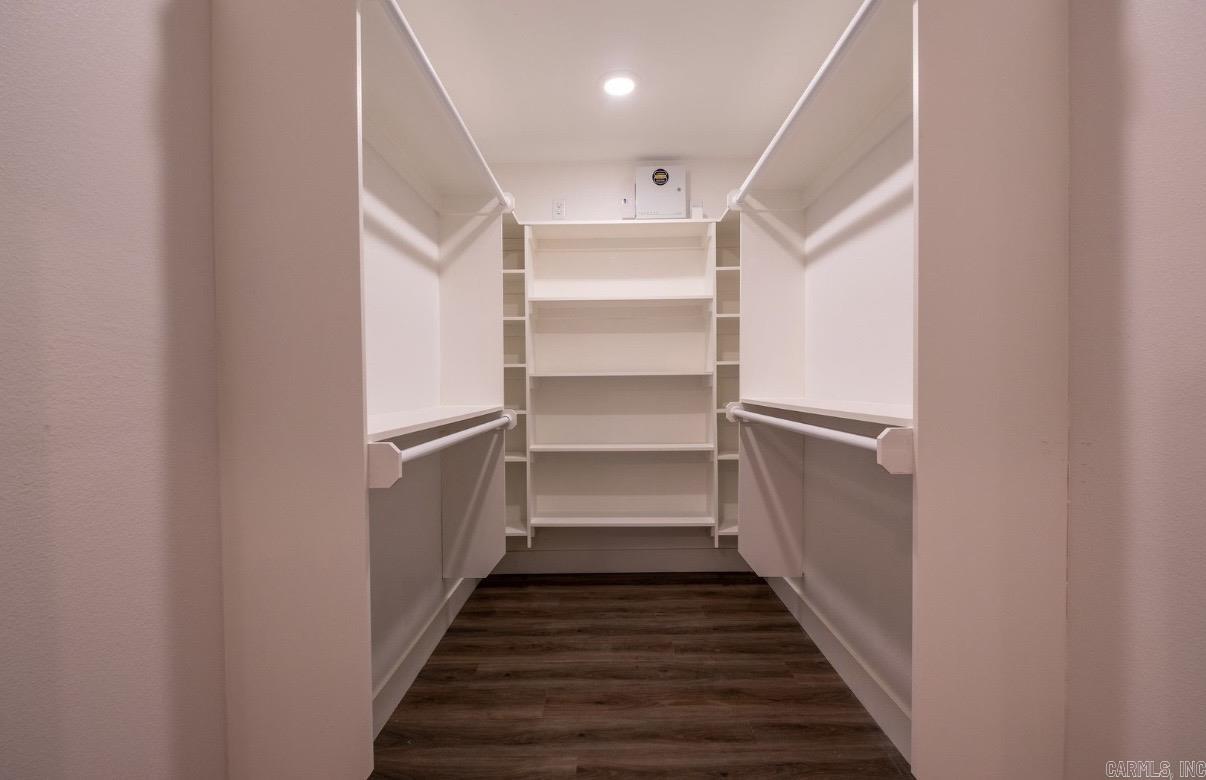 ROSE HILL - Residential