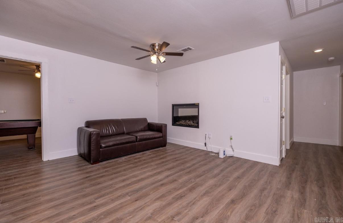 ROSE HILL - Residential