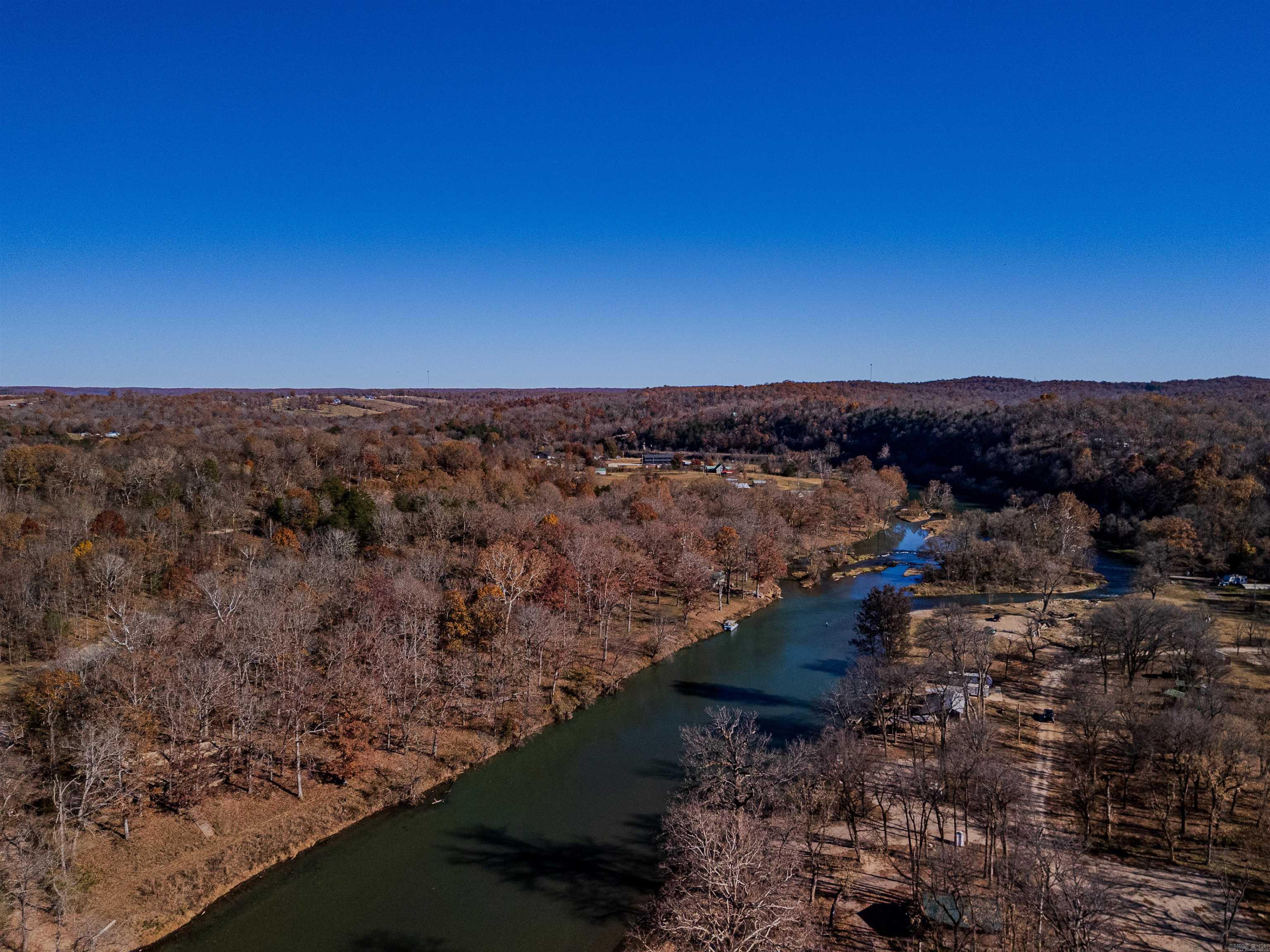 JOHNSON S R FARM - Residential