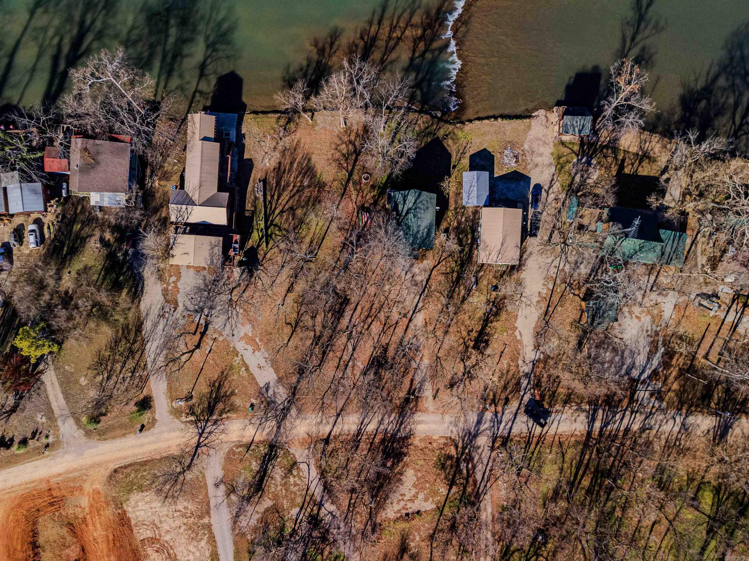 JOHNSON S R FARM - Residential