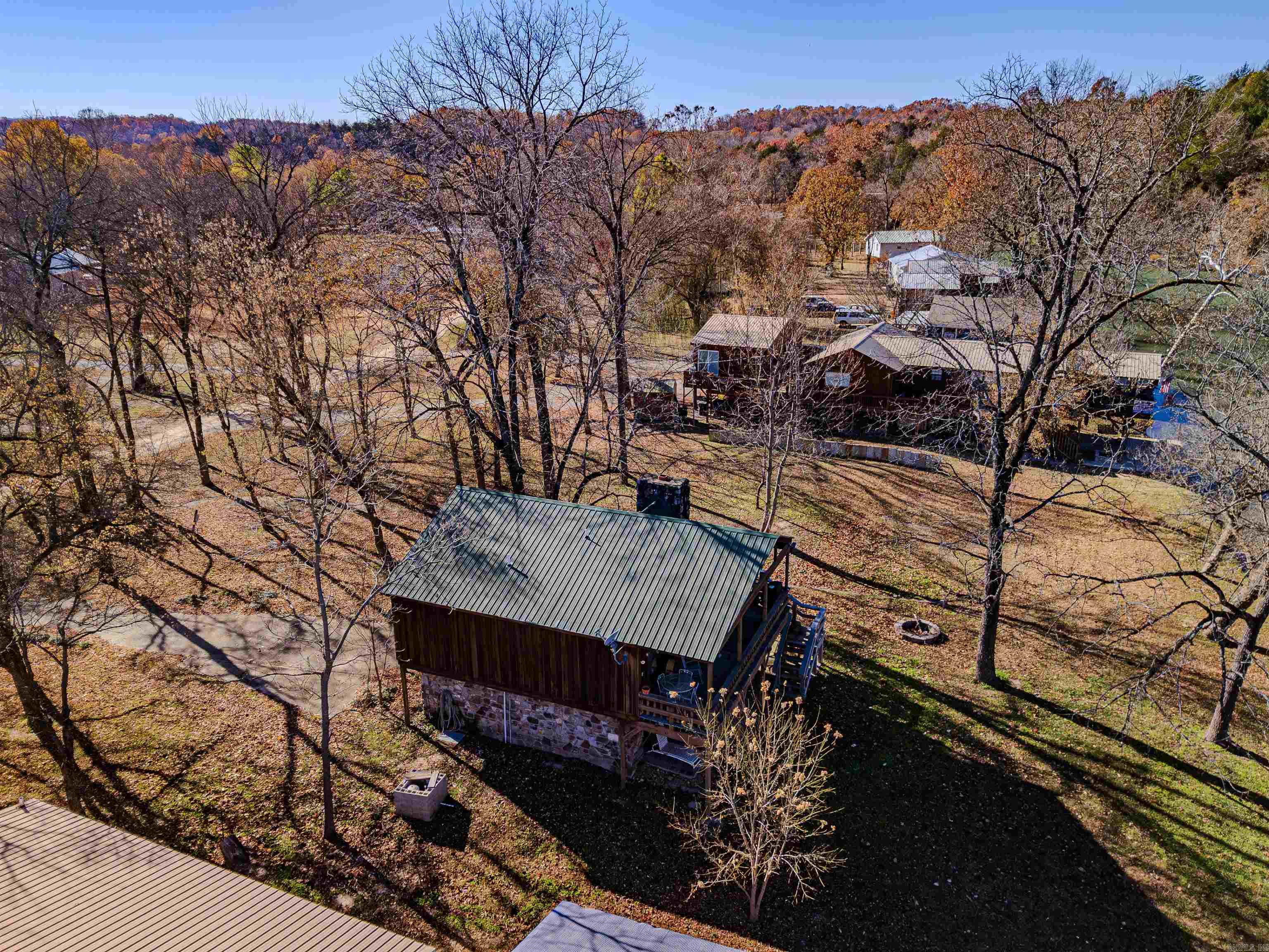 JOHNSON S R FARM - Residential