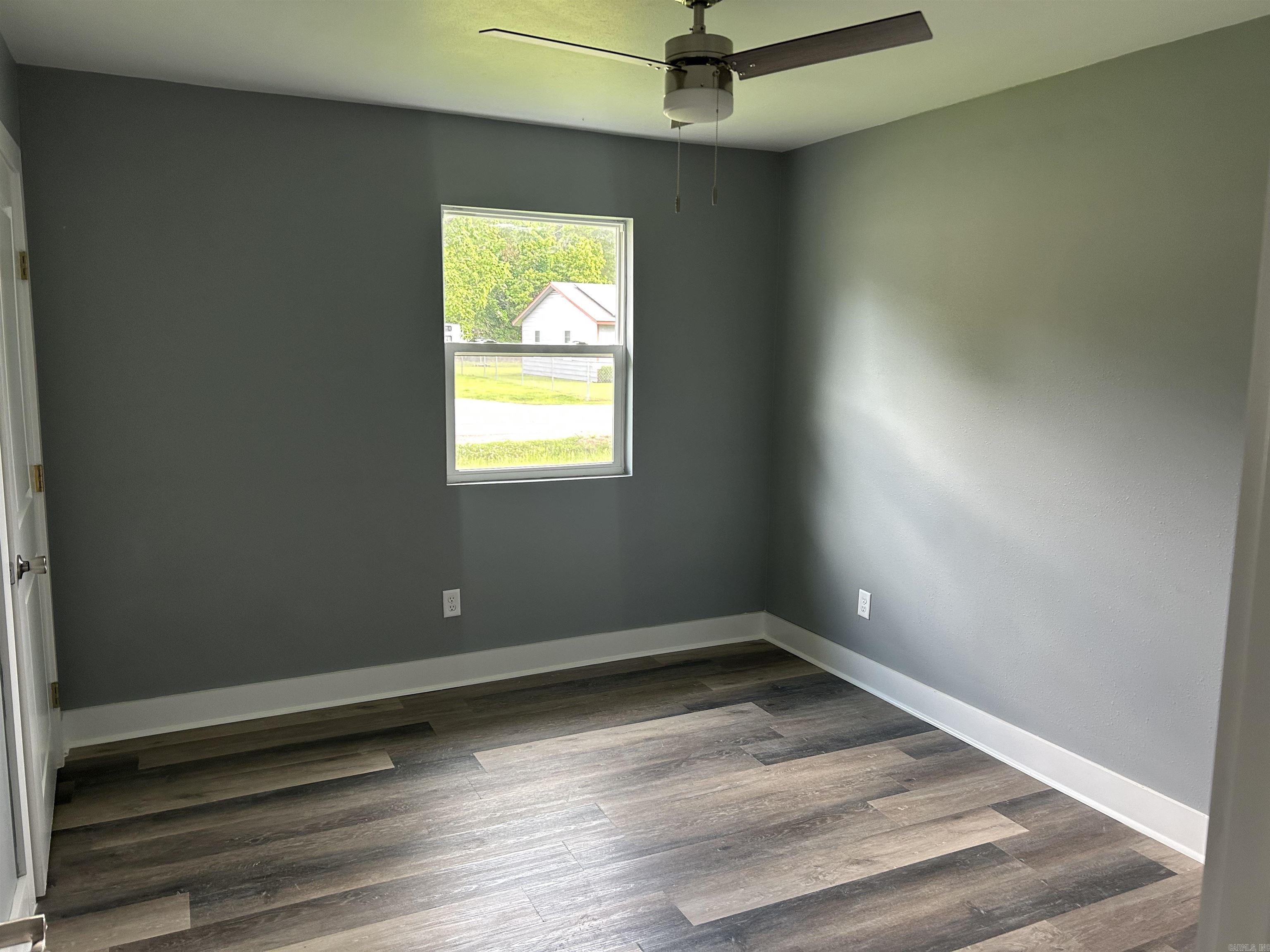 PLEASANT HOMES - Residential