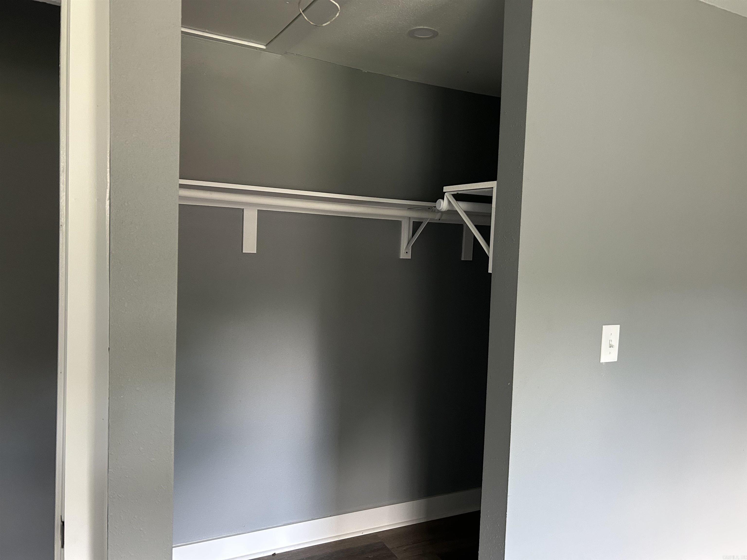 PLEASANT HOMES - Residential