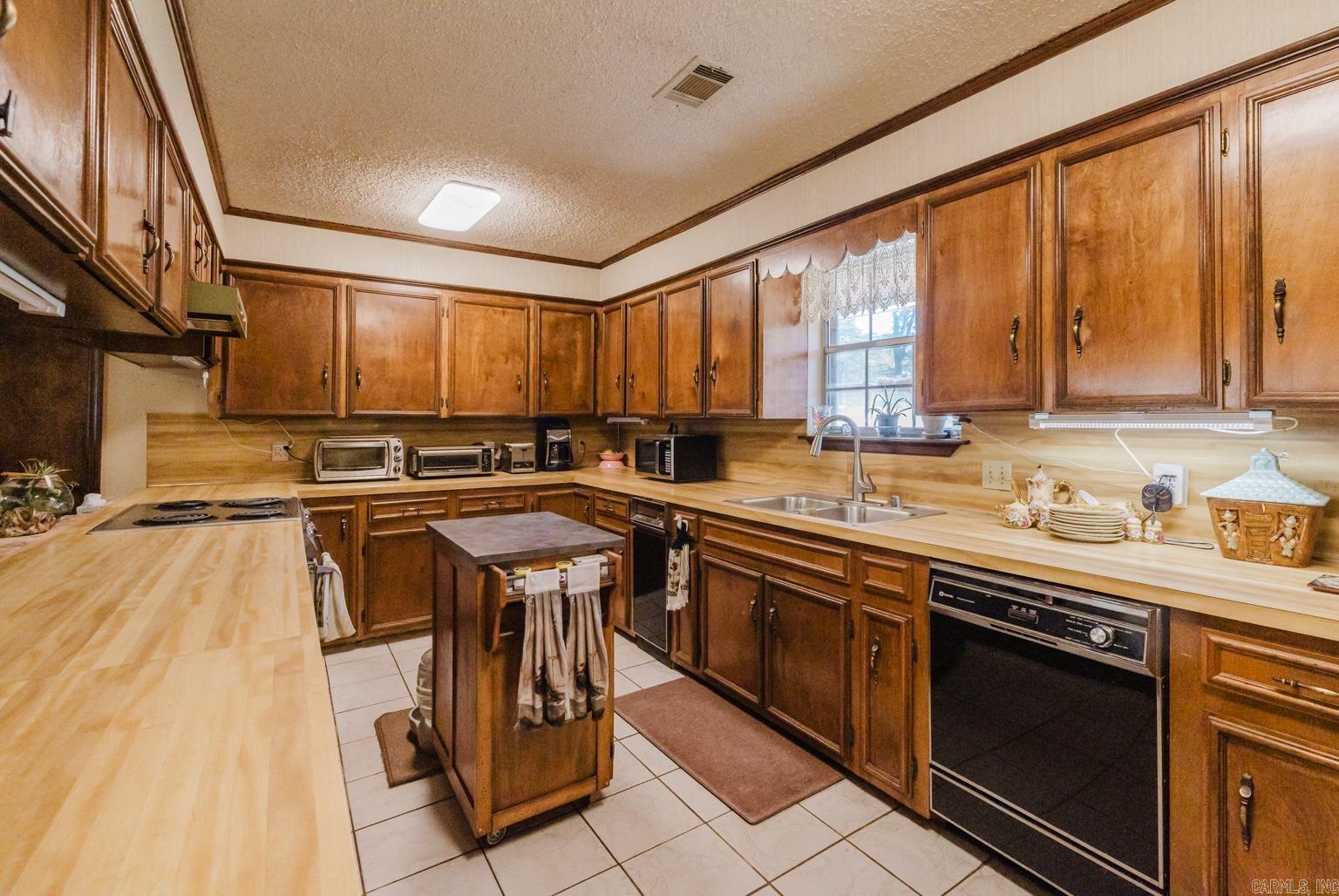 RANCHWOOD - Residential