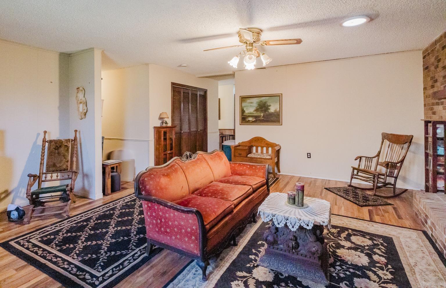 RANCHWOOD - Residential