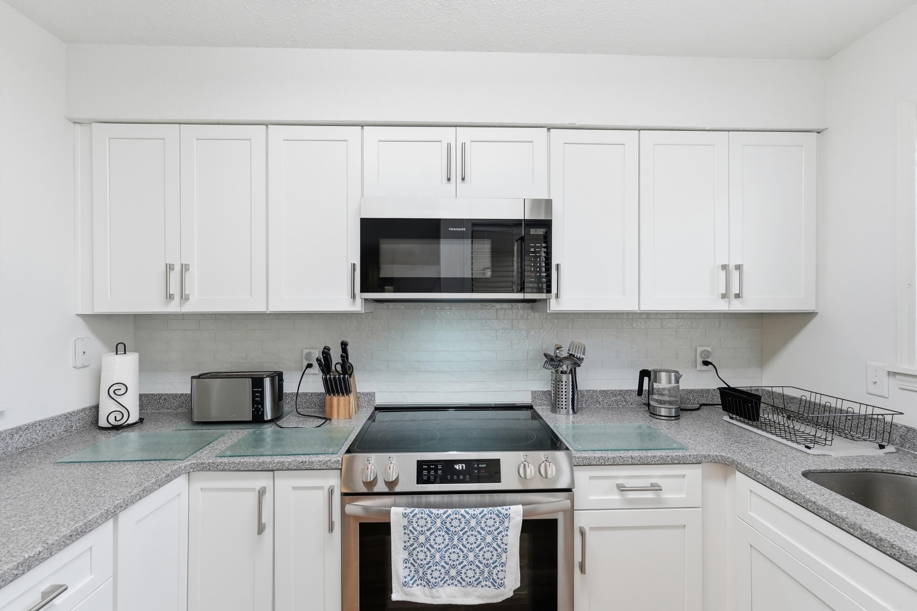 TERRACE TOWNHOUSE ASSOCIATION - Residential