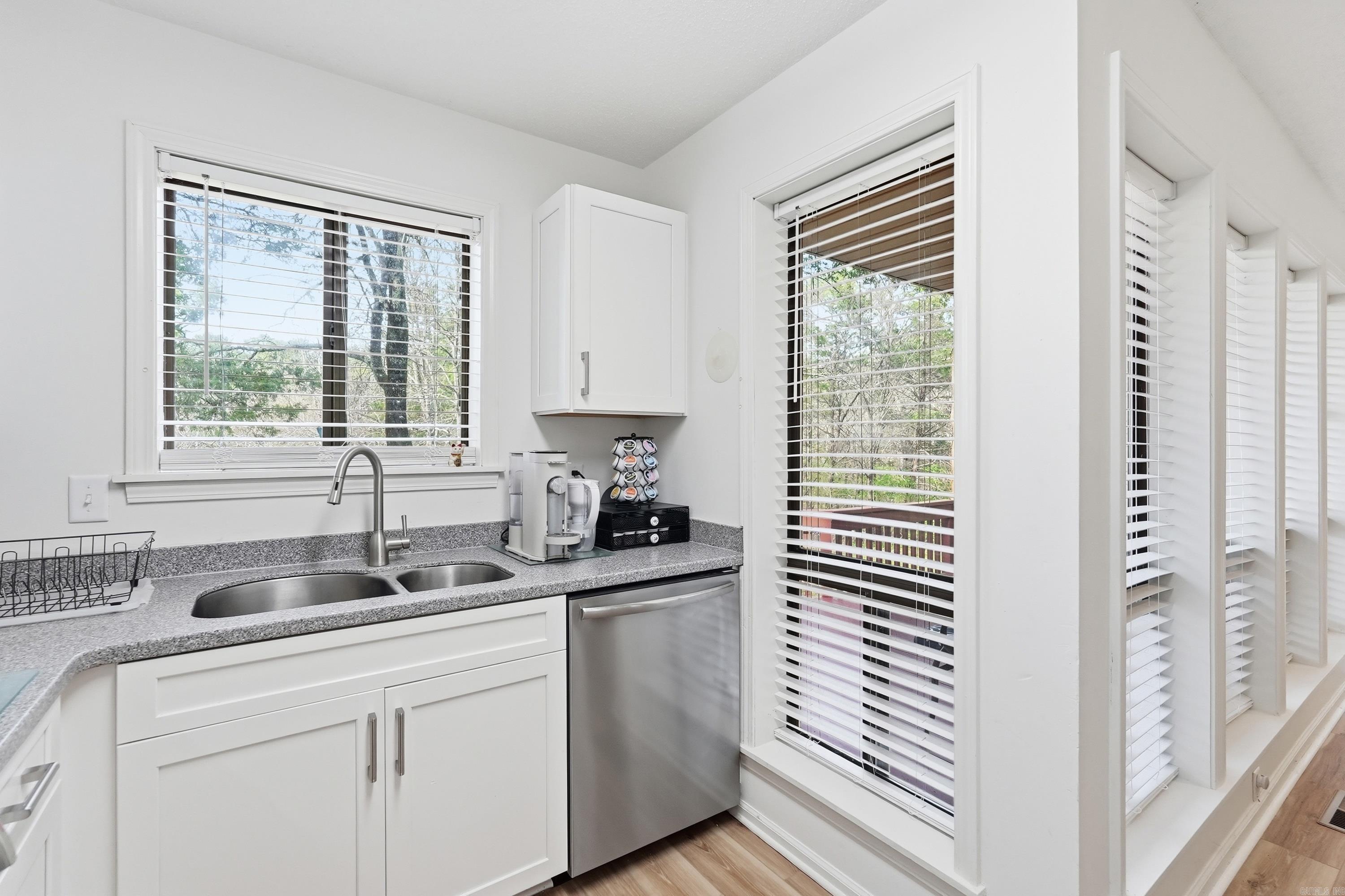 TERRACE TOWNHOUSE ASSOCIATION - Residential