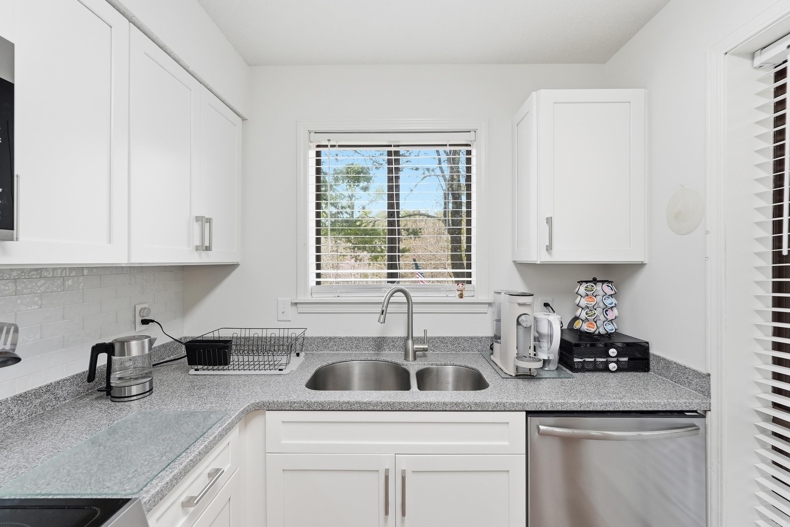 TERRACE TOWNHOUSE ASSOCIATION - Residential