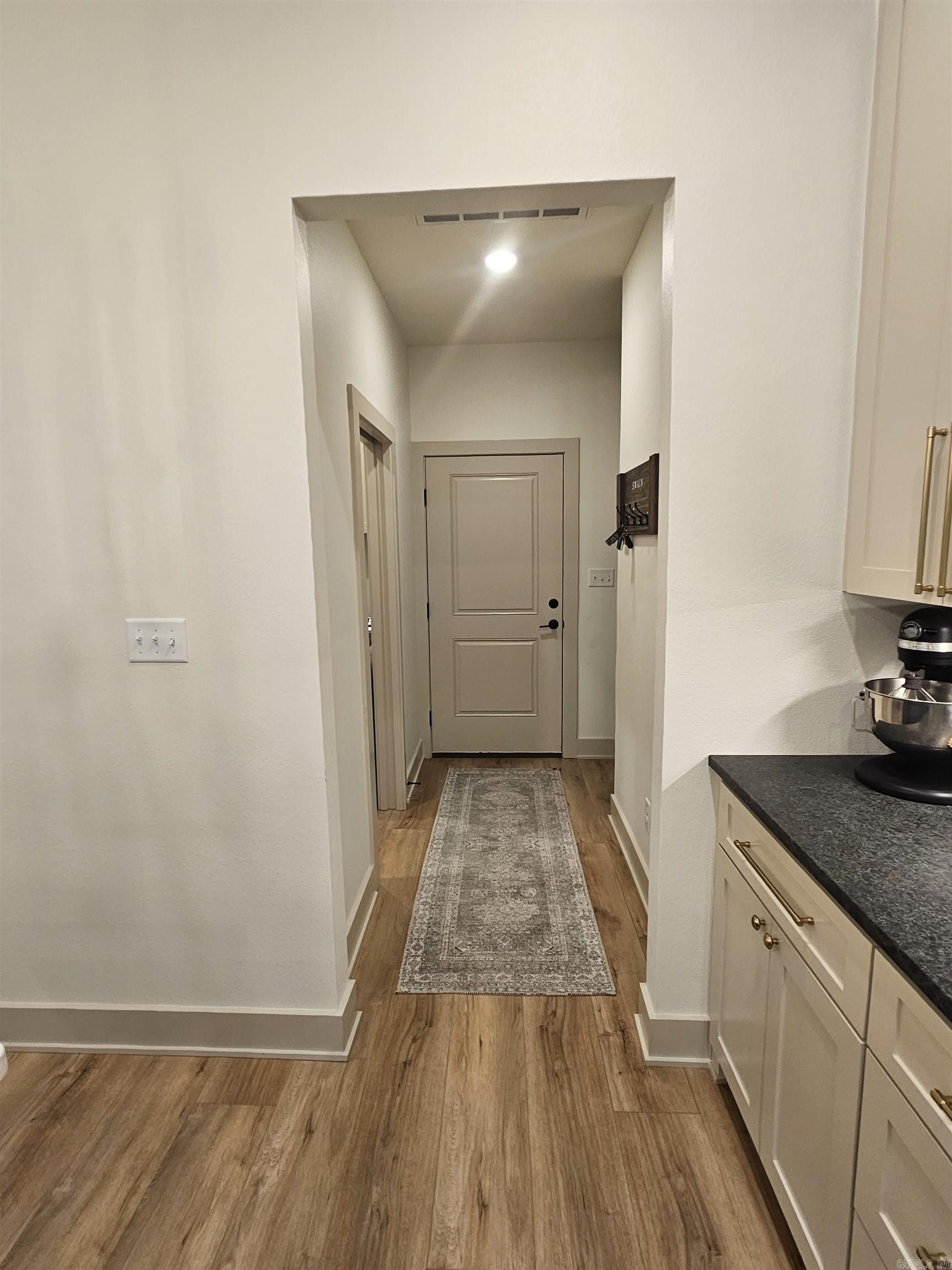 MILLERS GLENN - Residential