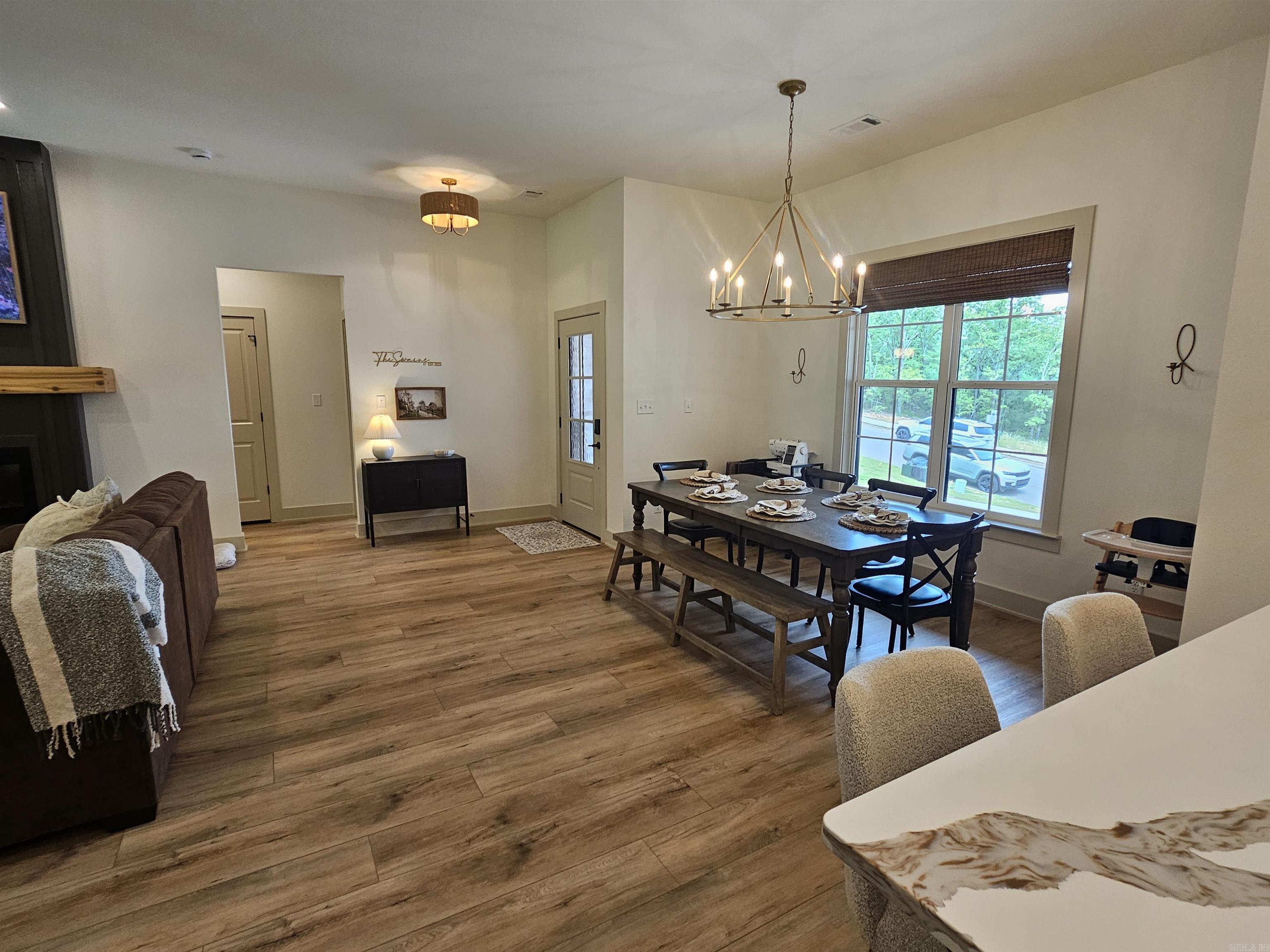 MILLERS GLENN - Residential