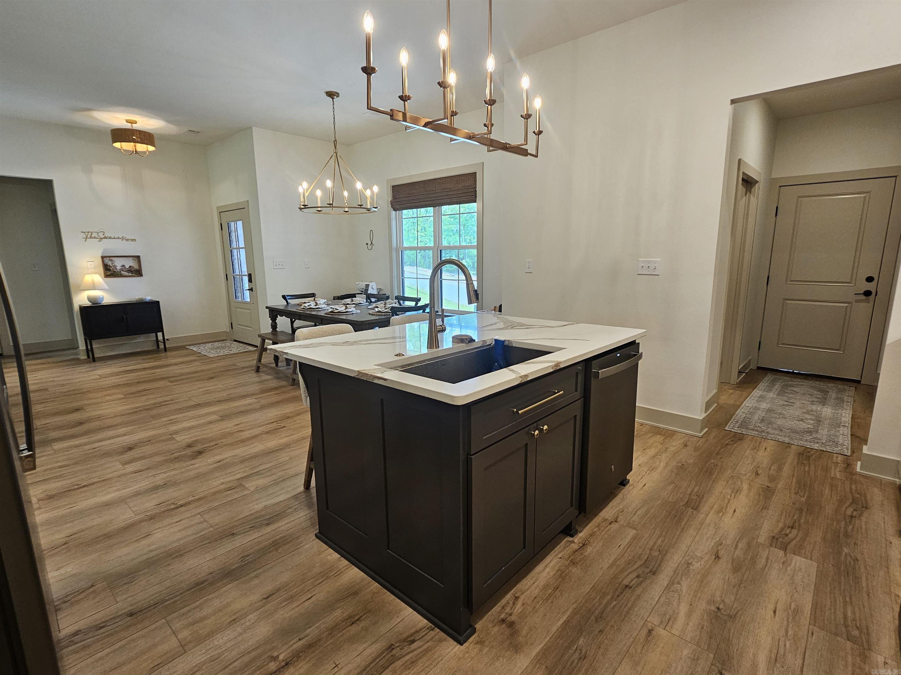 MILLERS GLENN - Residential