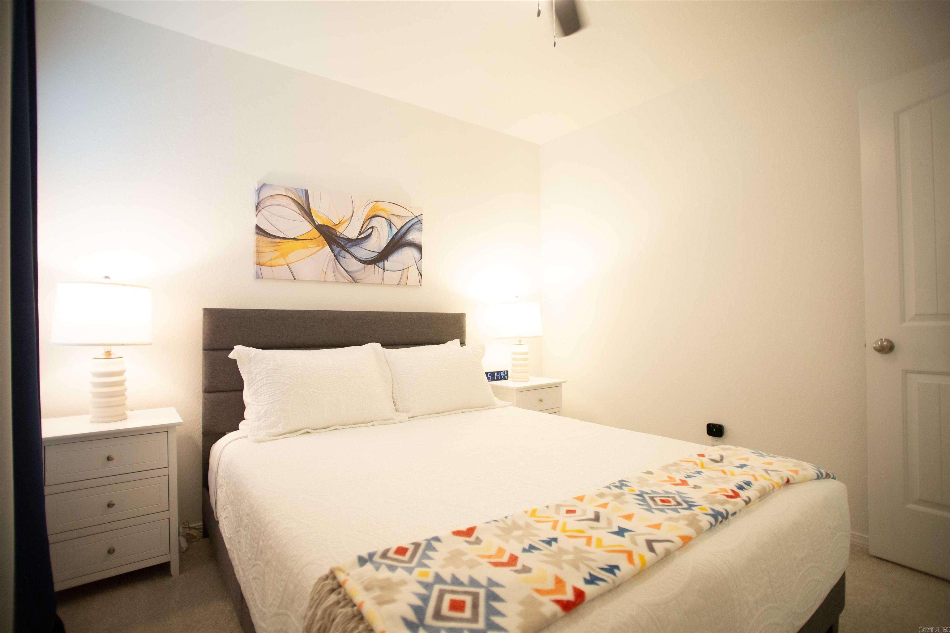 COUNTRY CLUB OF ARK THE - Residential Lease