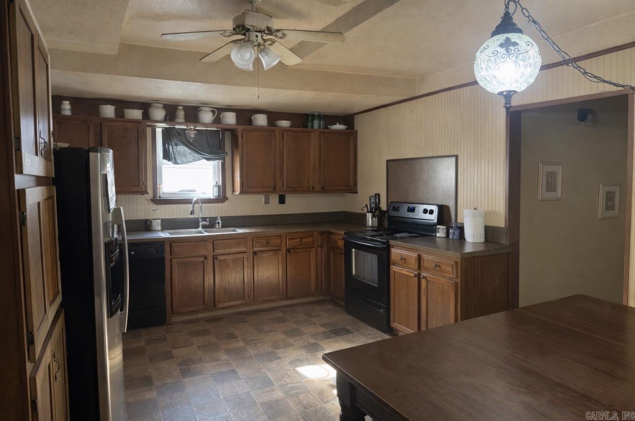 WESTMORELAND HEIGHTS - Residential