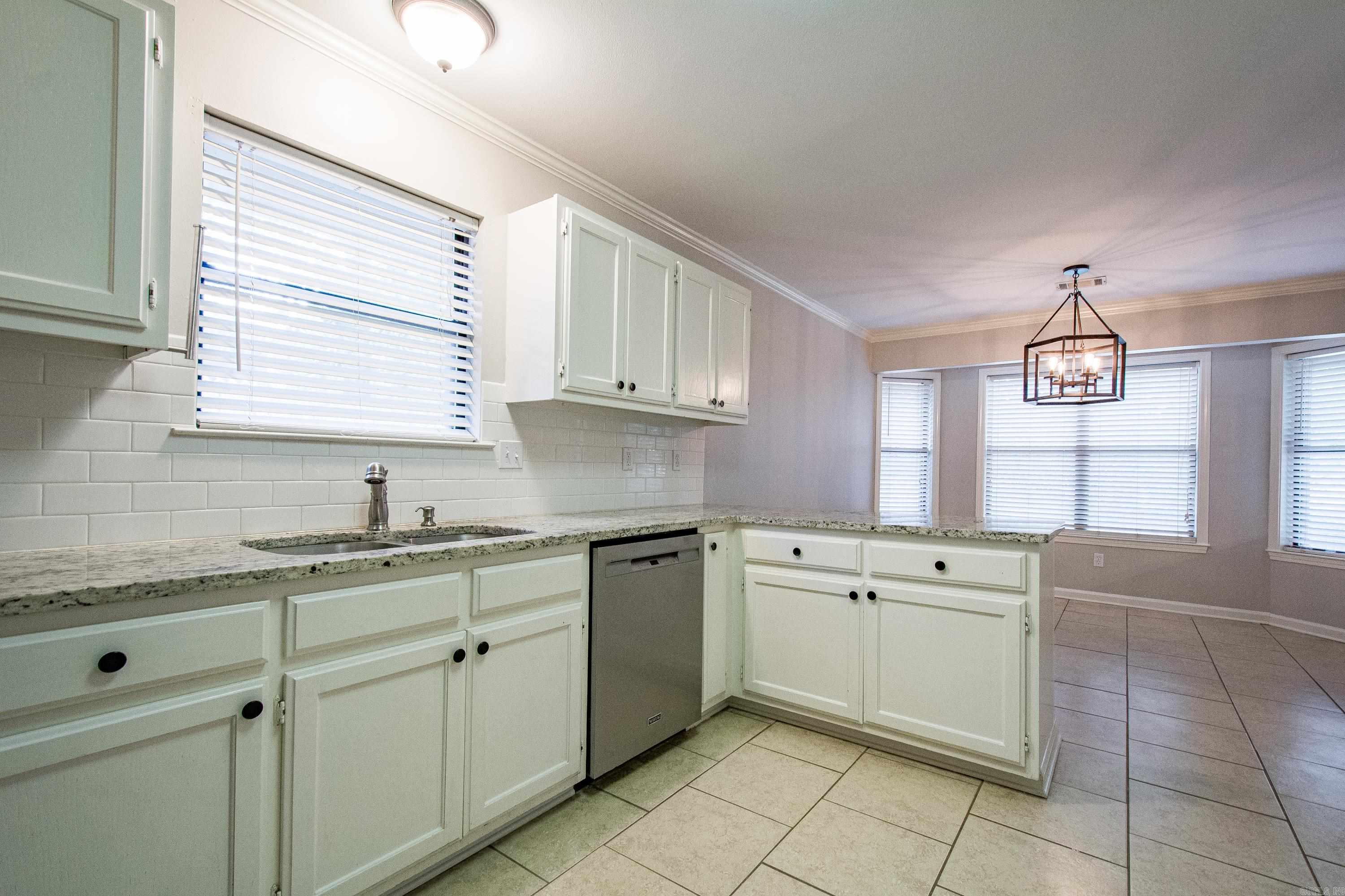 WOODLAND HEIGHTS ADDN - Residential