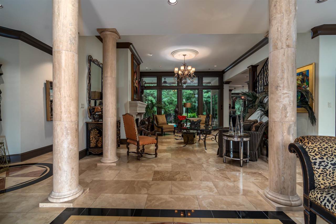 Hickory Grove - Residential