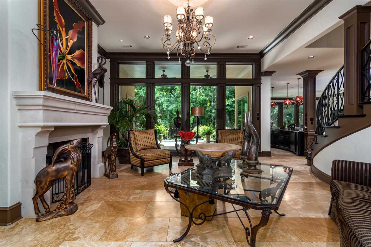 Hickory Grove - Residential