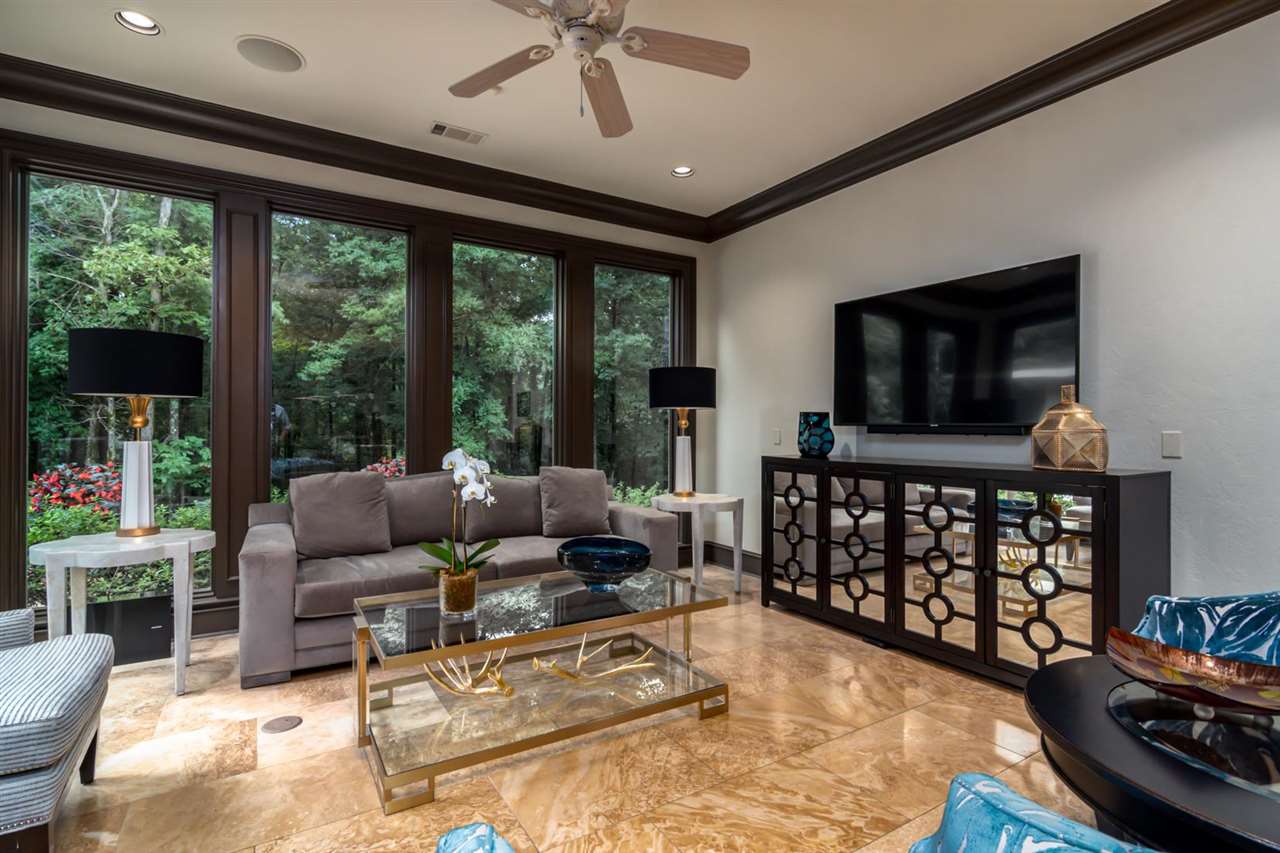 Hickory Grove - Residential