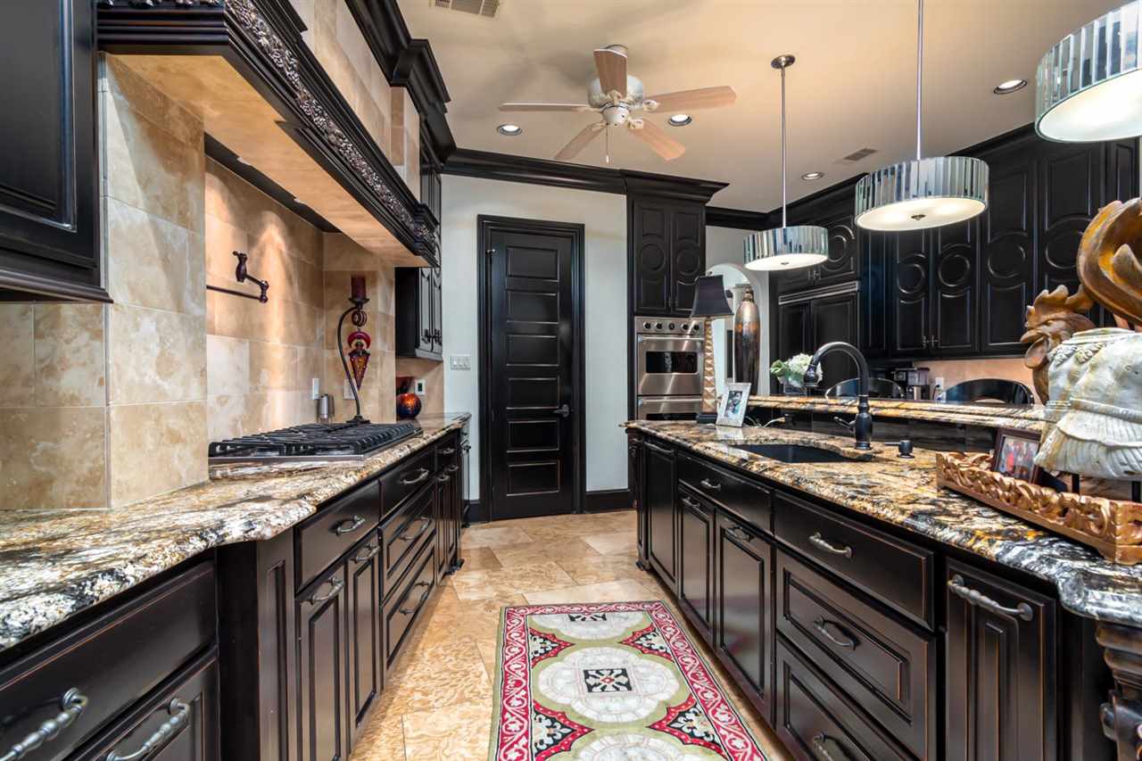 Hickory Grove - Residential