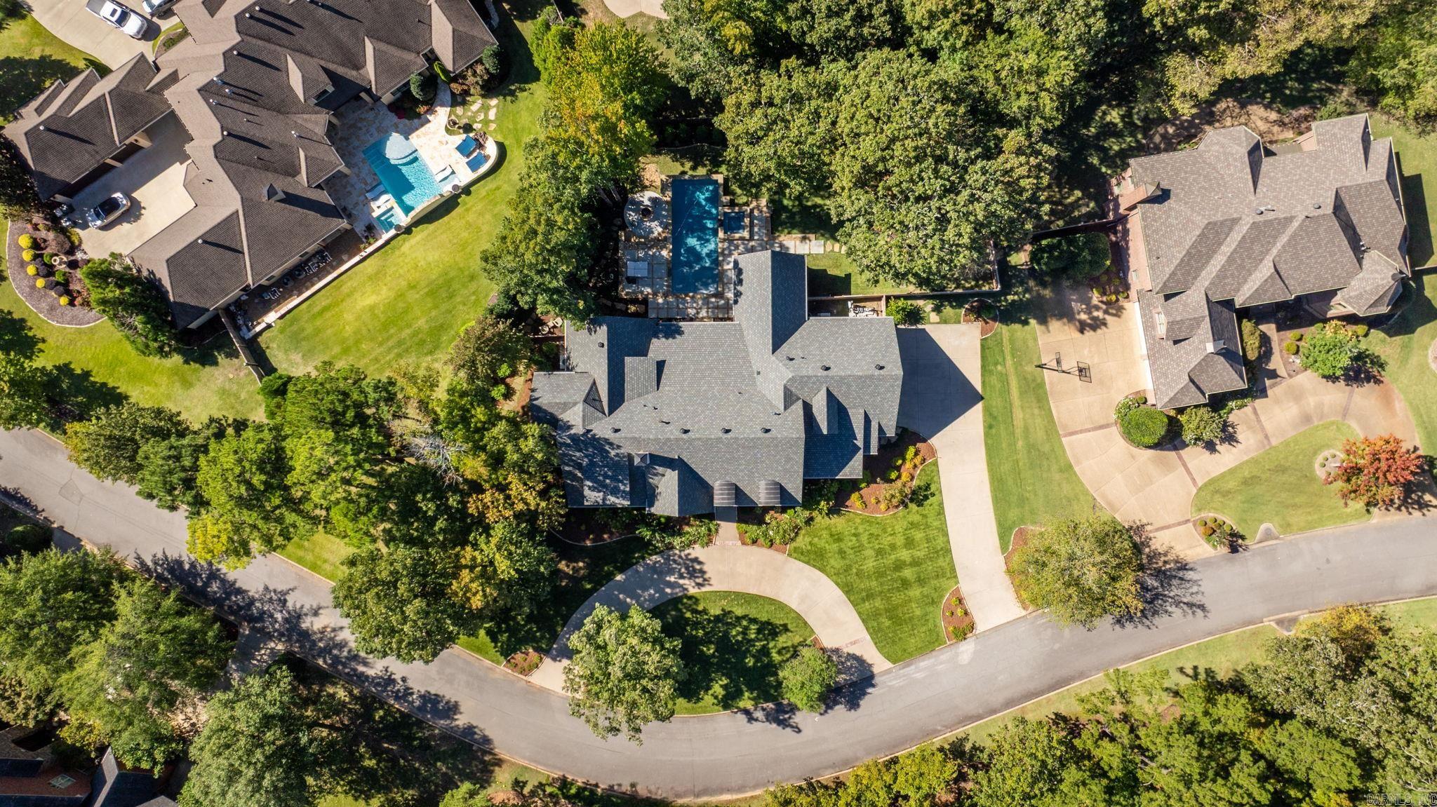 CHENAL VALLEY SOLOGNE CIRCLE - Residential