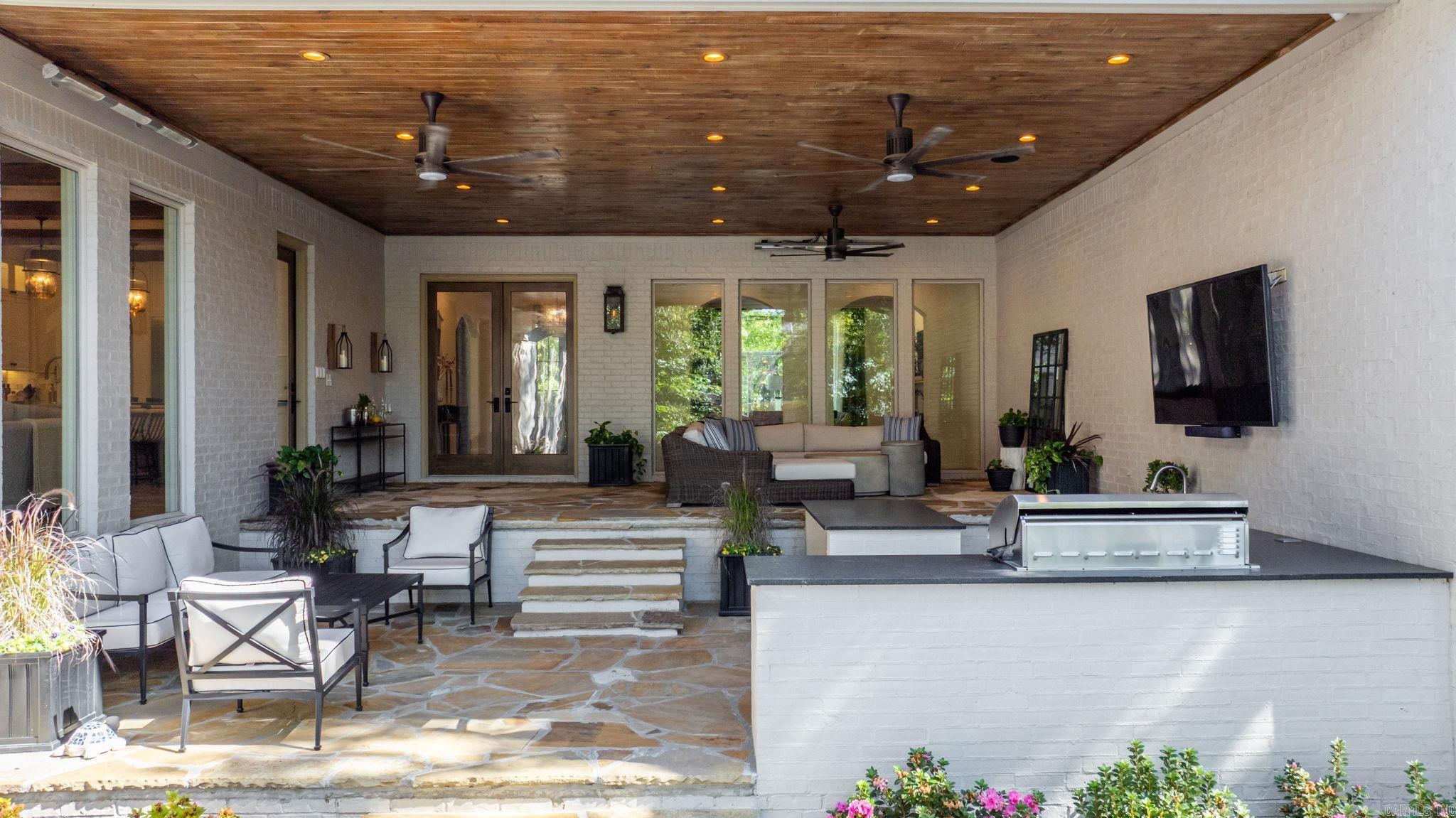 CHENAL VALLEY SOLOGNE CIRCLE - Residential