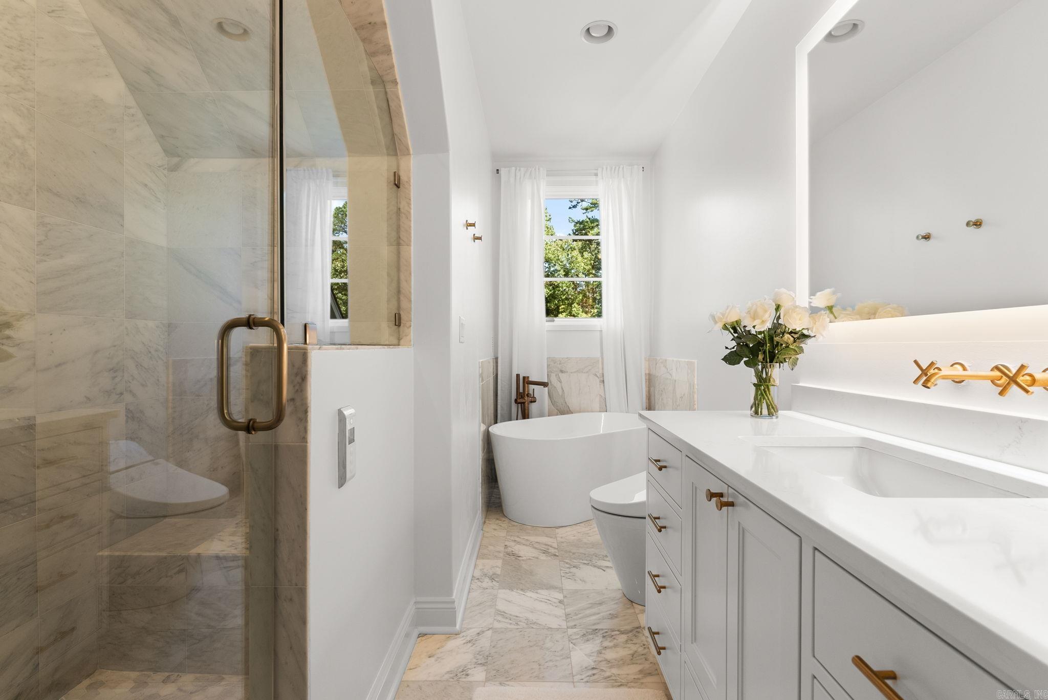 CHENAL VALLEY SOLOGNE CIRCLE - Residential