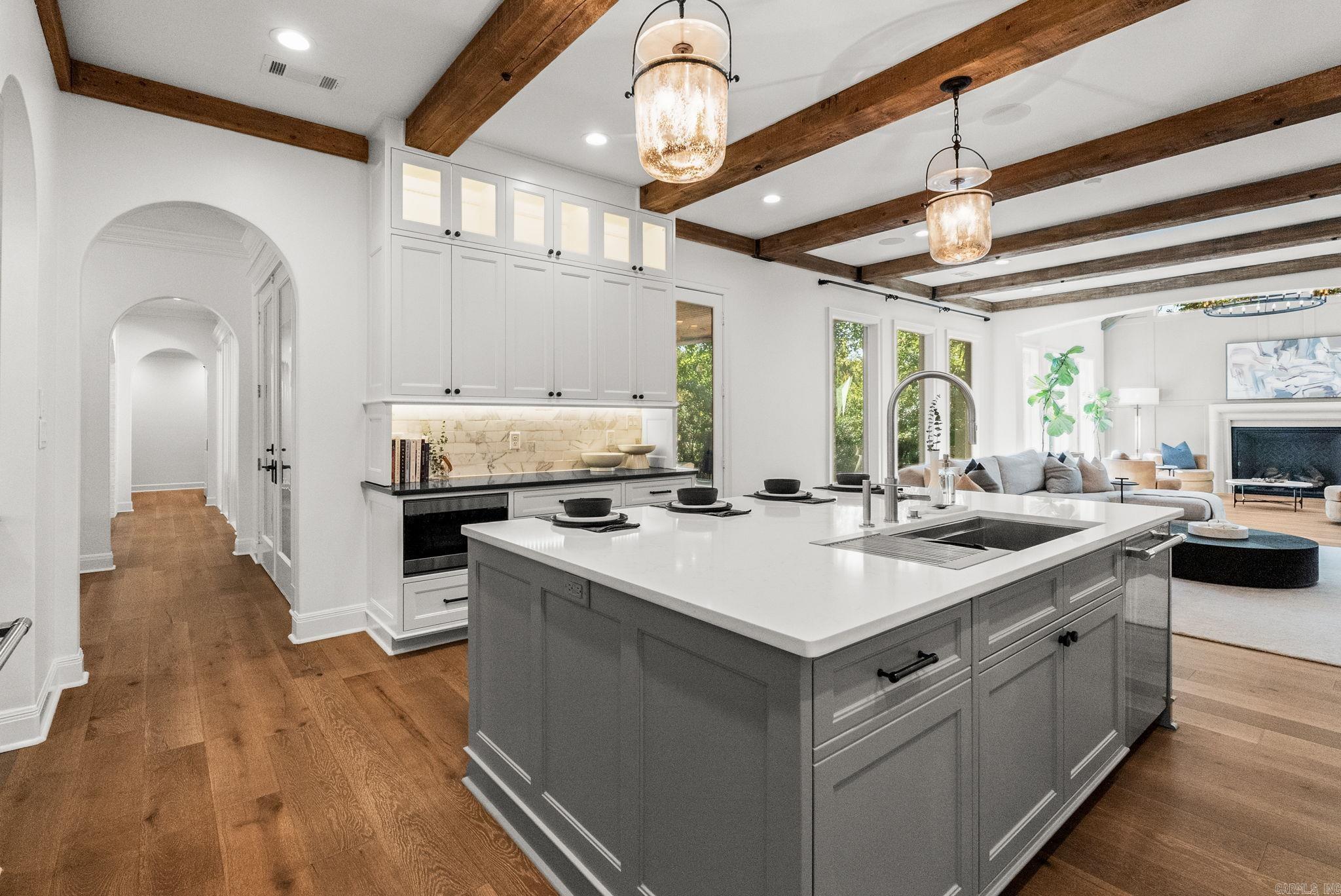 CHENAL VALLEY SOLOGNE CIRCLE - Residential