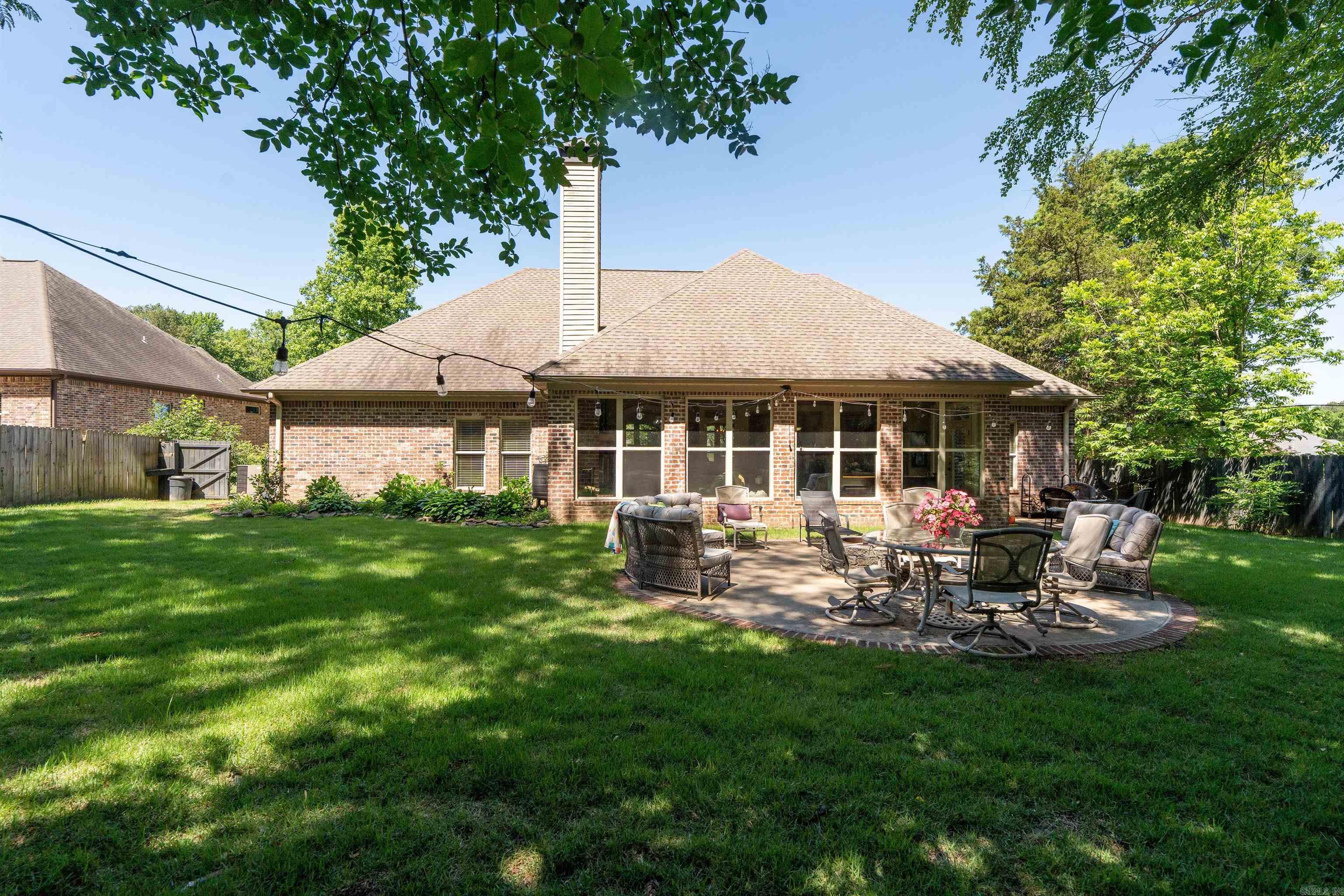 SADDLEBROOK EST - Residential