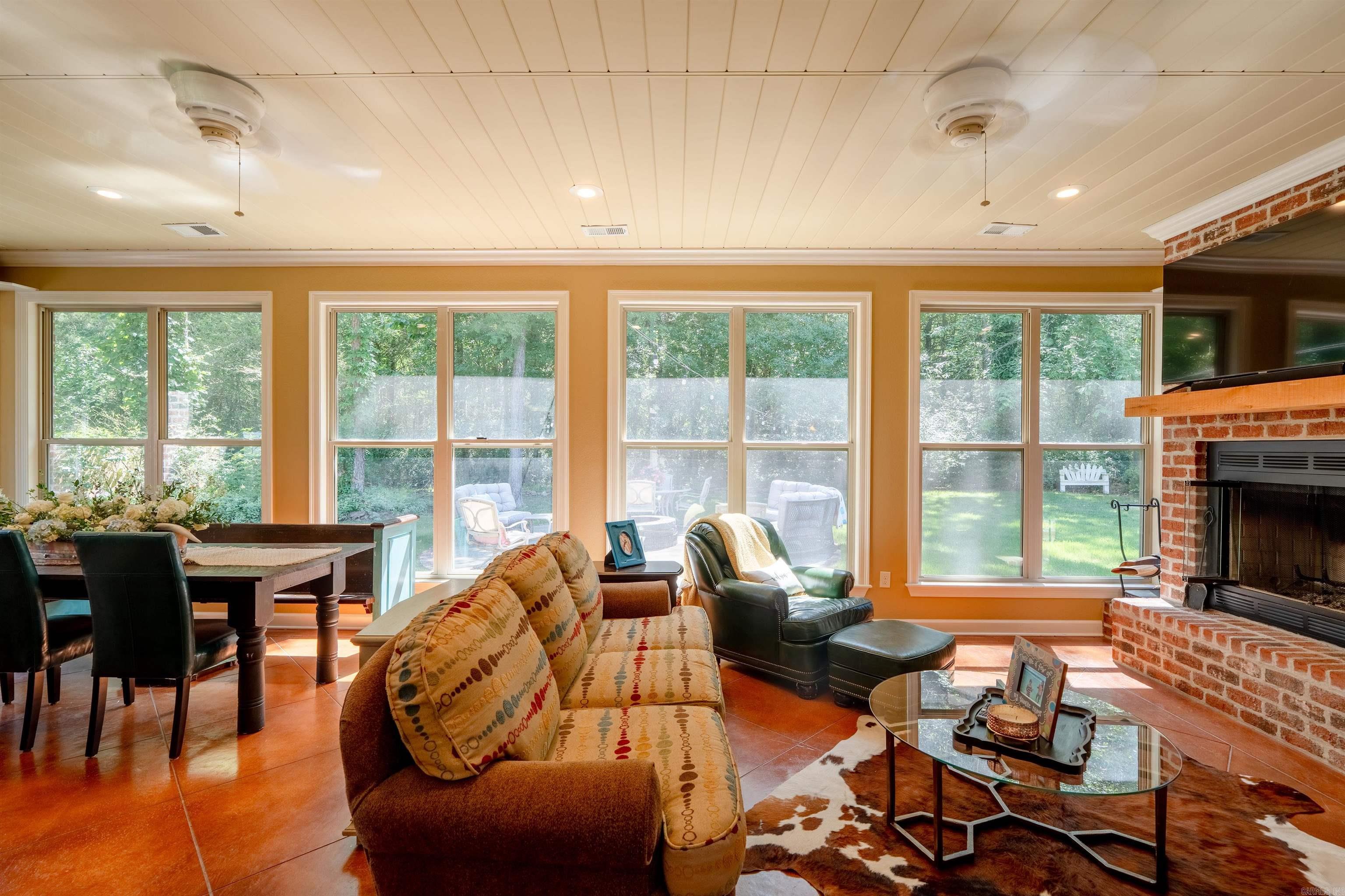 SADDLEBROOK EST - Residential