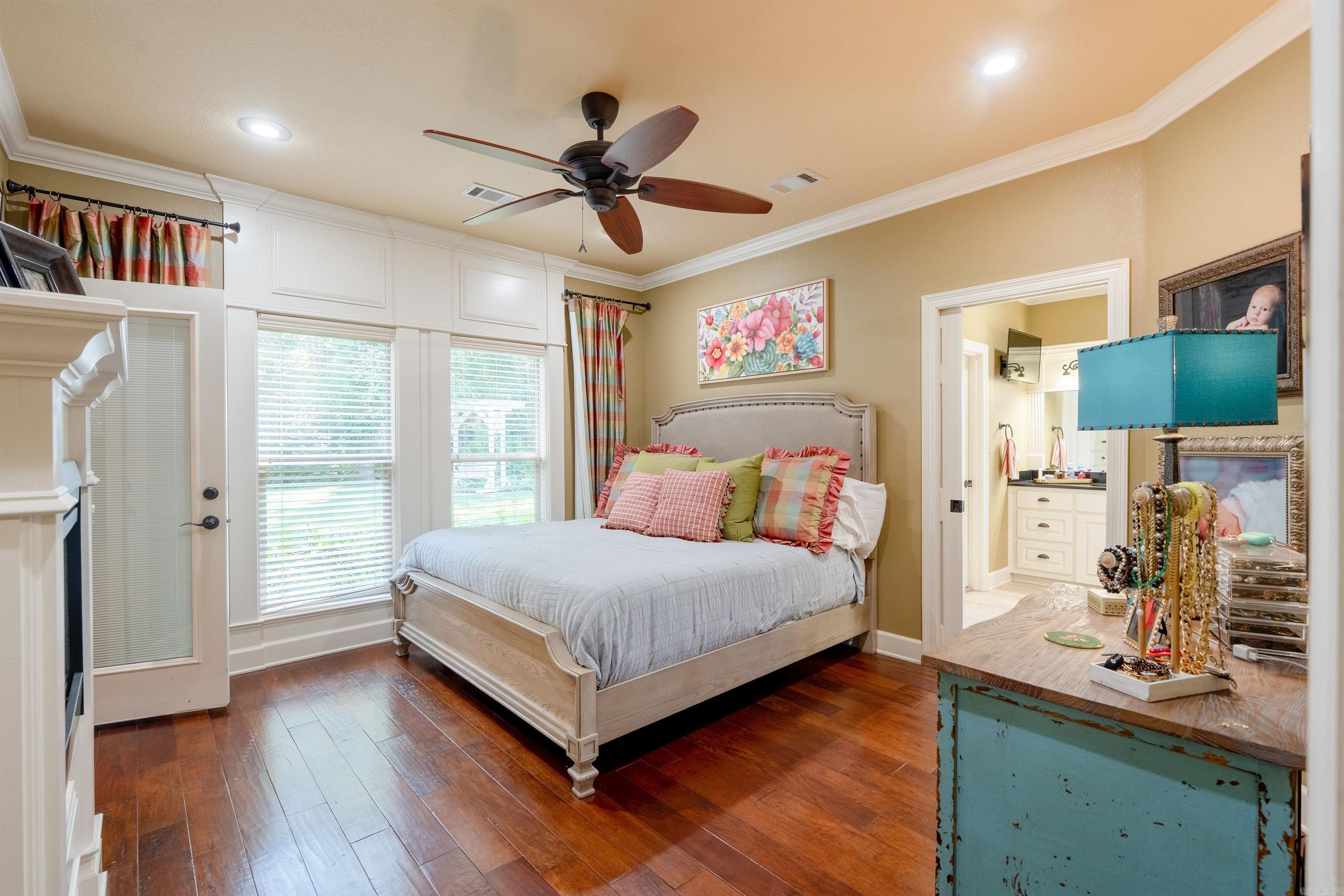 SADDLEBROOK EST - Residential