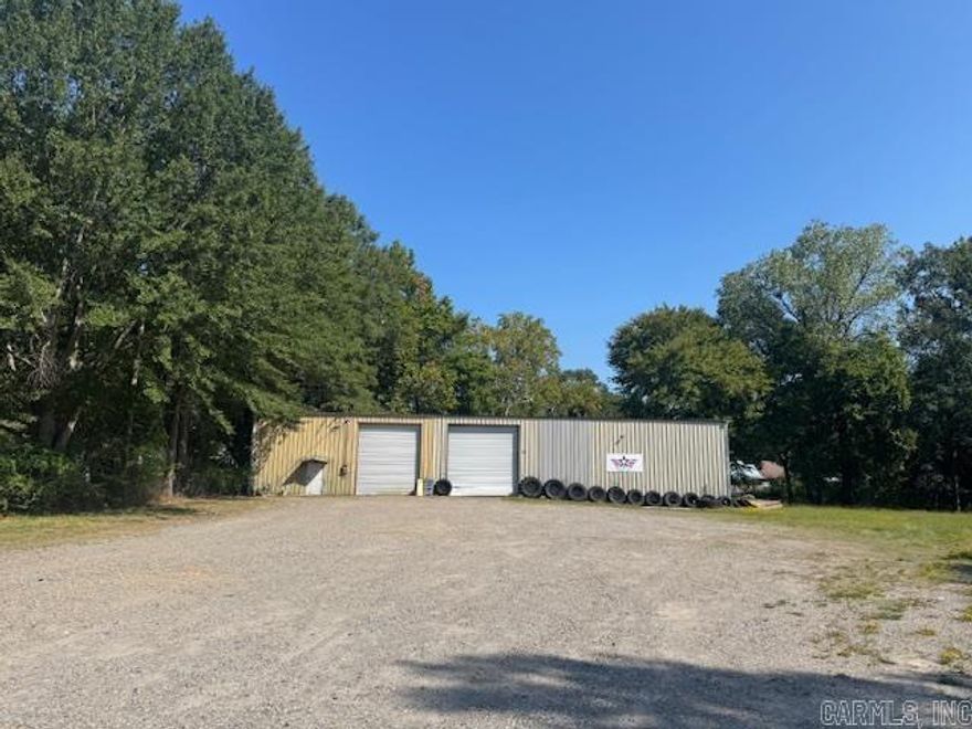 Previously used as a fitness gym, this 5300sf building sits on 1.33 acres.  Includes an office space and bathroom.  Perfect spot for storage warehouse, vehicle repair/detail or another gym! Many possibilities for this one.  Equipment will not convey.  Call for an appointment today!  Priced to sell, all offers subject to court approval.  To be sold "as-is".