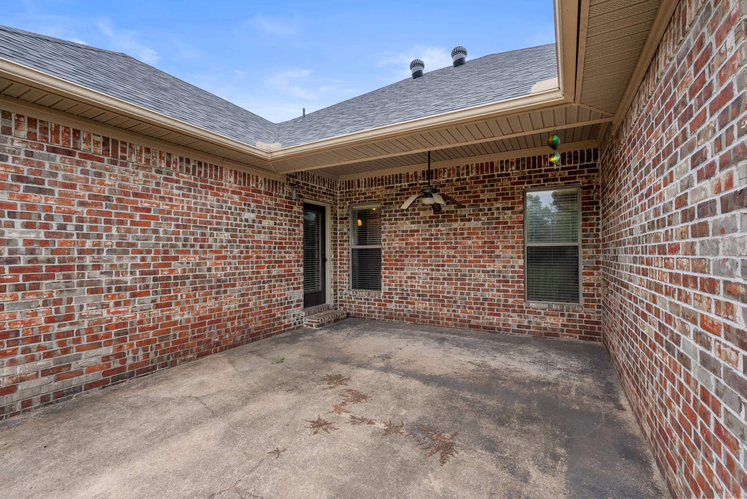Club Creek - Residential