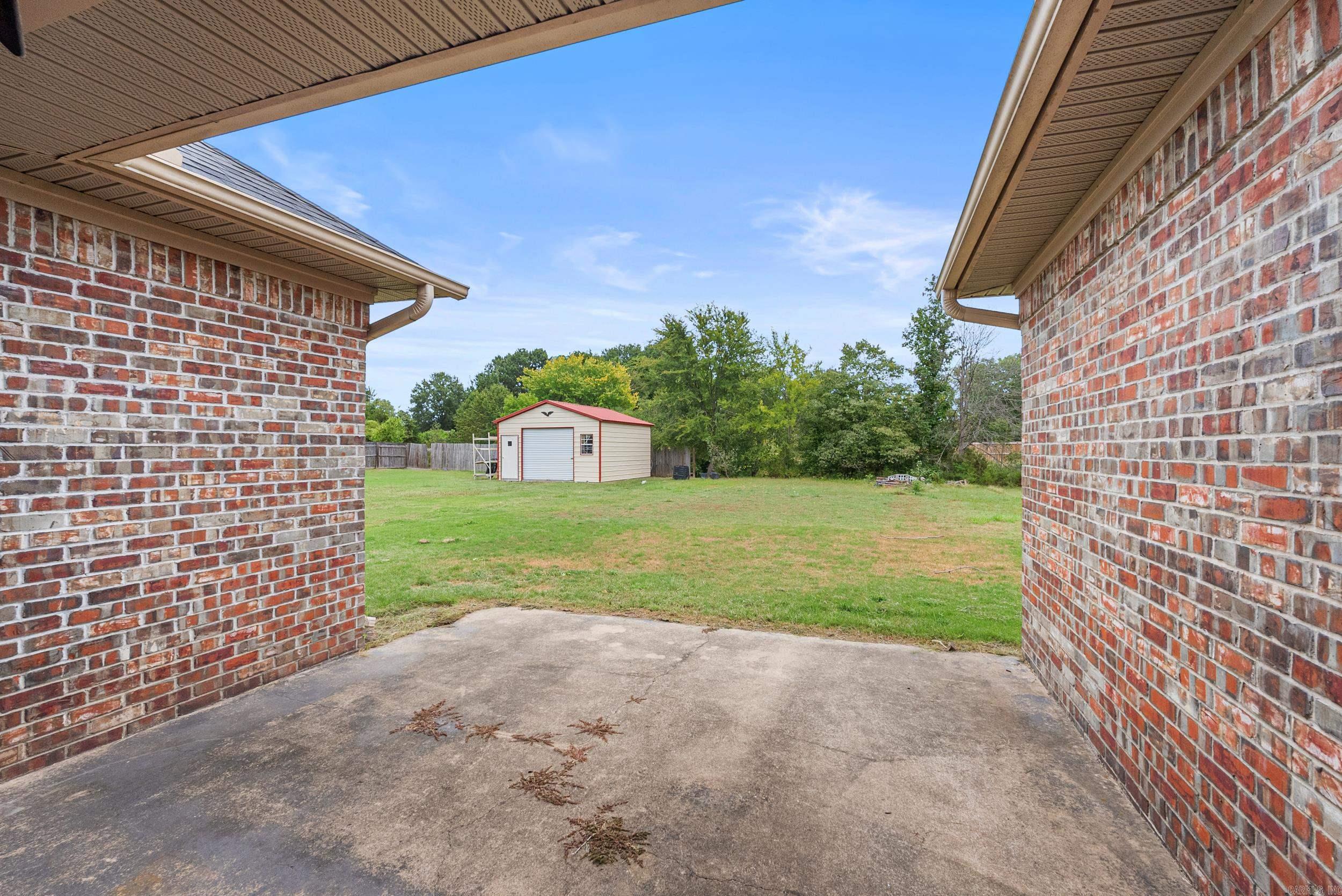 Club Creek - Residential