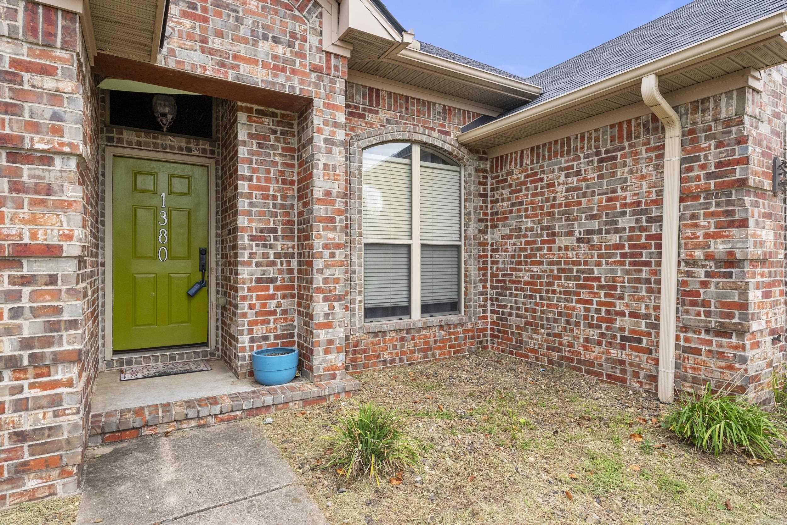Club Creek - Residential