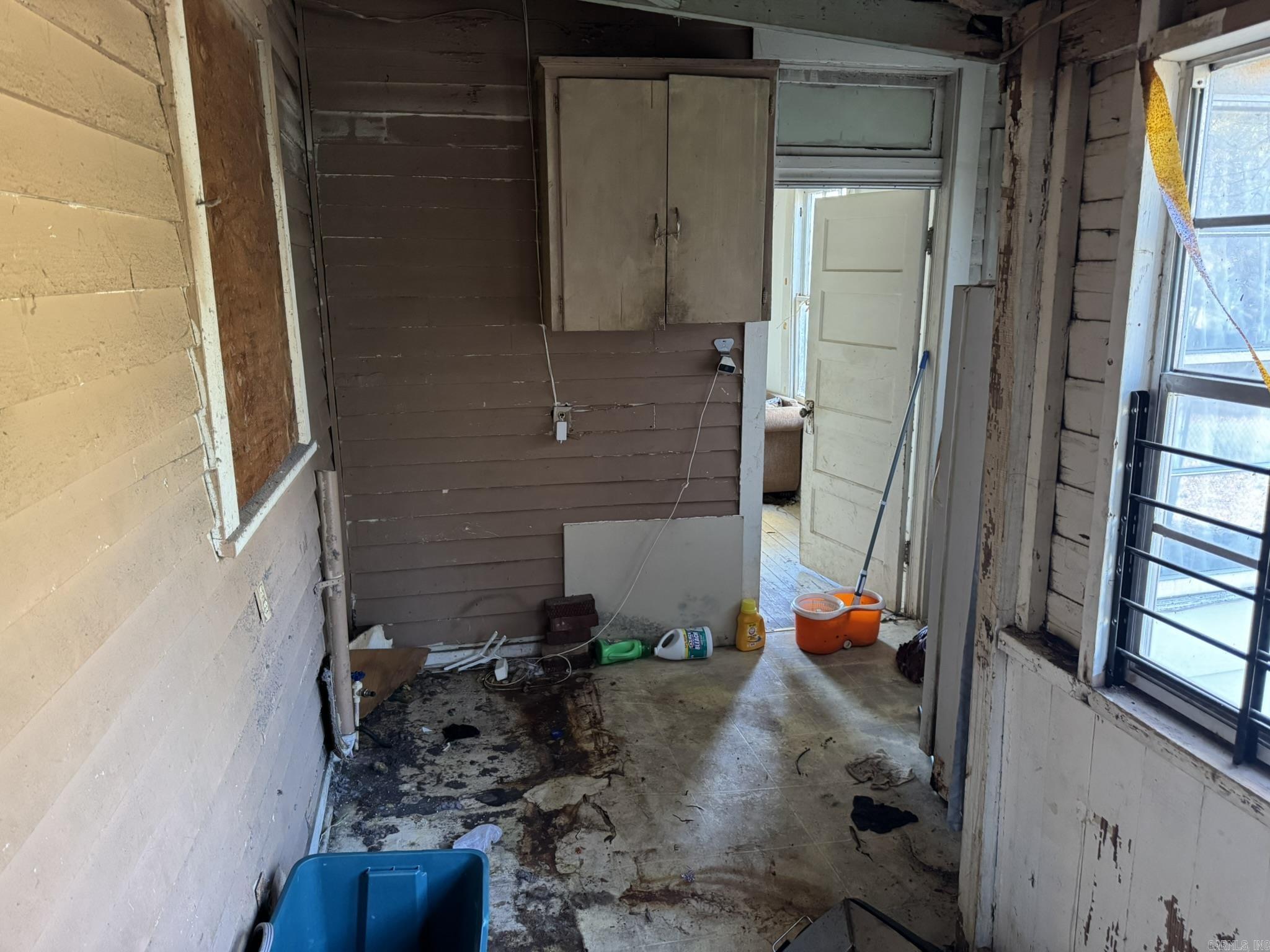 Johnson SJ - Residential