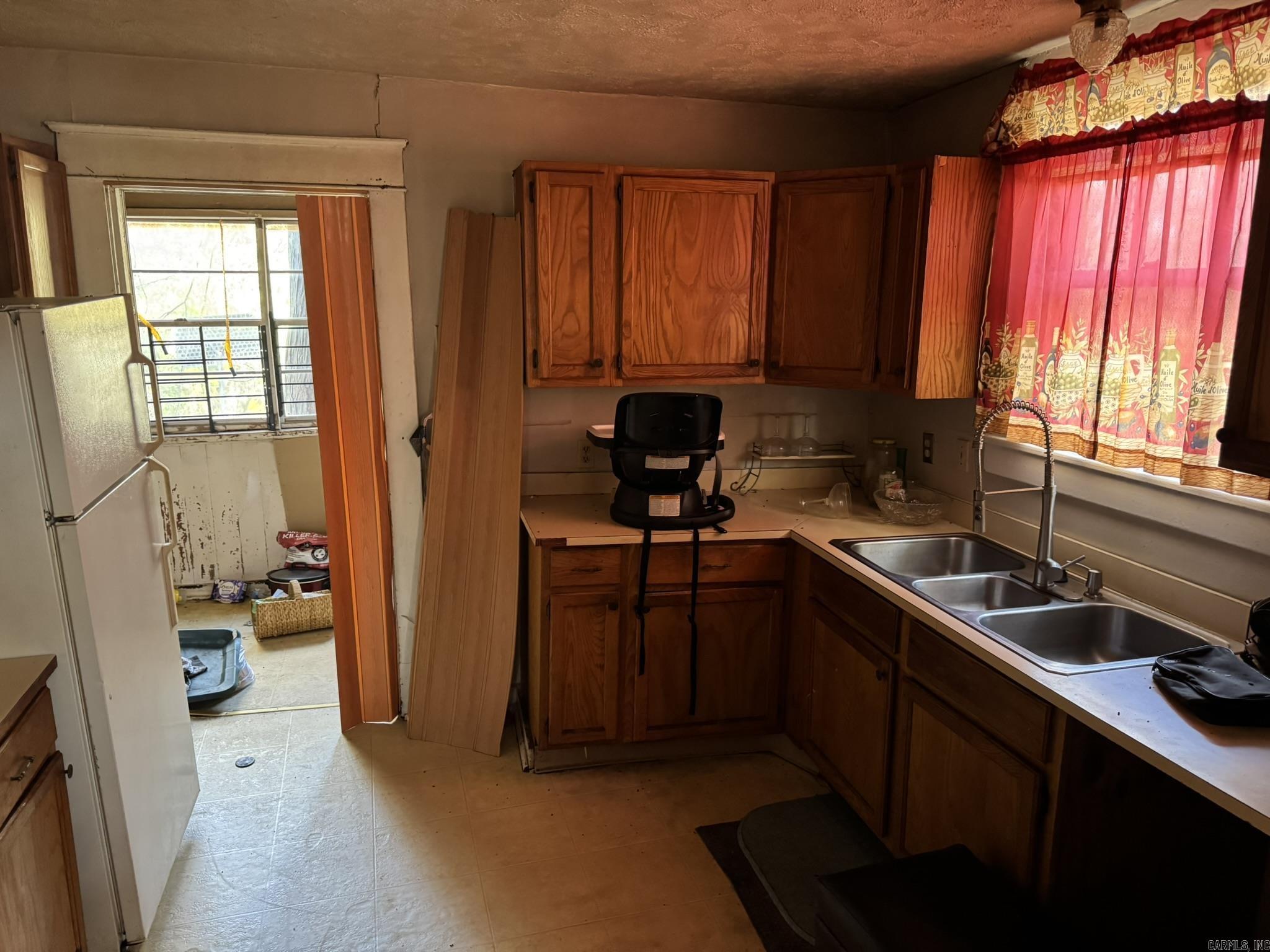 Johnson SJ - Residential