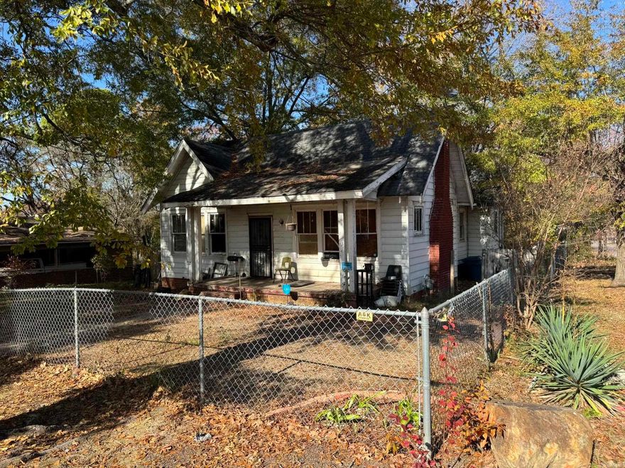 ***INVESTORS***INVESTORS***INVESTORS***  This charming fixer-upper is a diamond in the rough, priced at just $50K. With great bones and plenty of potential, it offers a spacious layout, solid structure, and a prime location. Ideal for investors or DIY enthusiasts, this property is ready for a renovation to turn it into a dream home or lucrative rental. Bring your vision and a little elbow grease to unlock its full value!  Please have your contractors and inspectors with you to inspect property BEFORE submitting an offer!! This house will need a full remodel.  **Bones great** **Plumbing works** **Electric works fine** **Need roof** **Need HVAC (if you want to go that route)** **Need cosmetics**    Serious inquiries only! Proof of funds required!   Agents see remarks