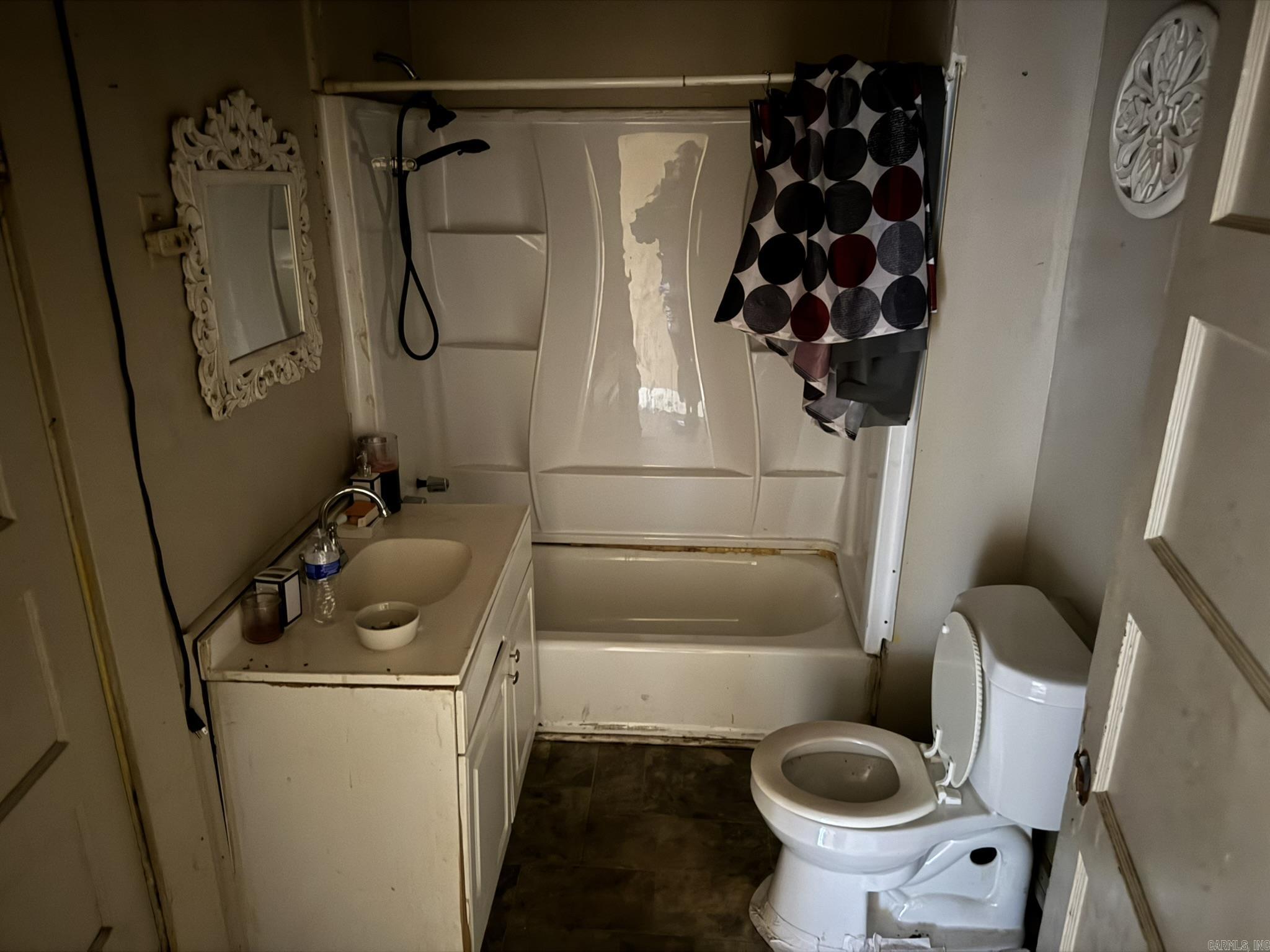 Johnson SJ - Residential