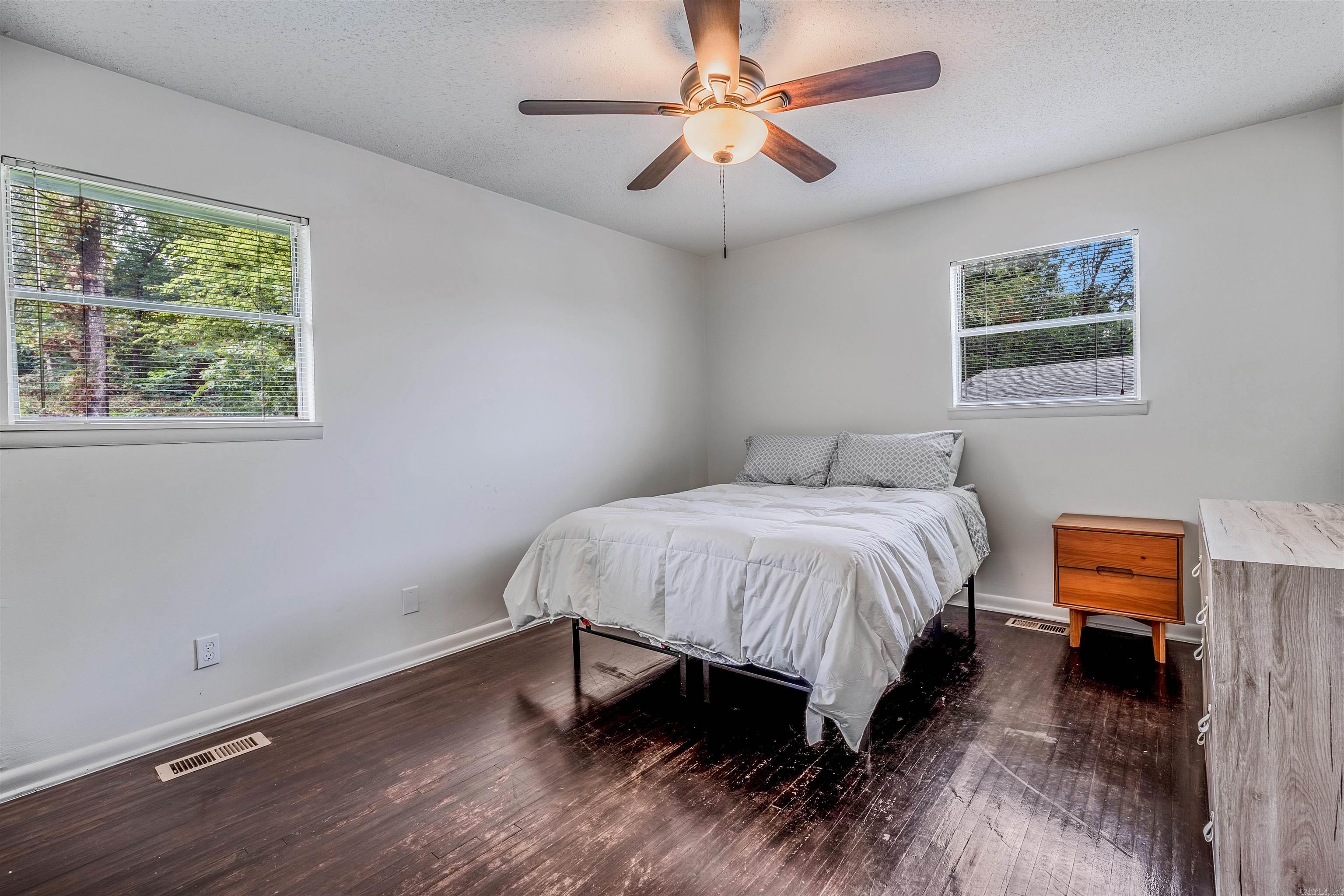 WILTON HGTS - Residential