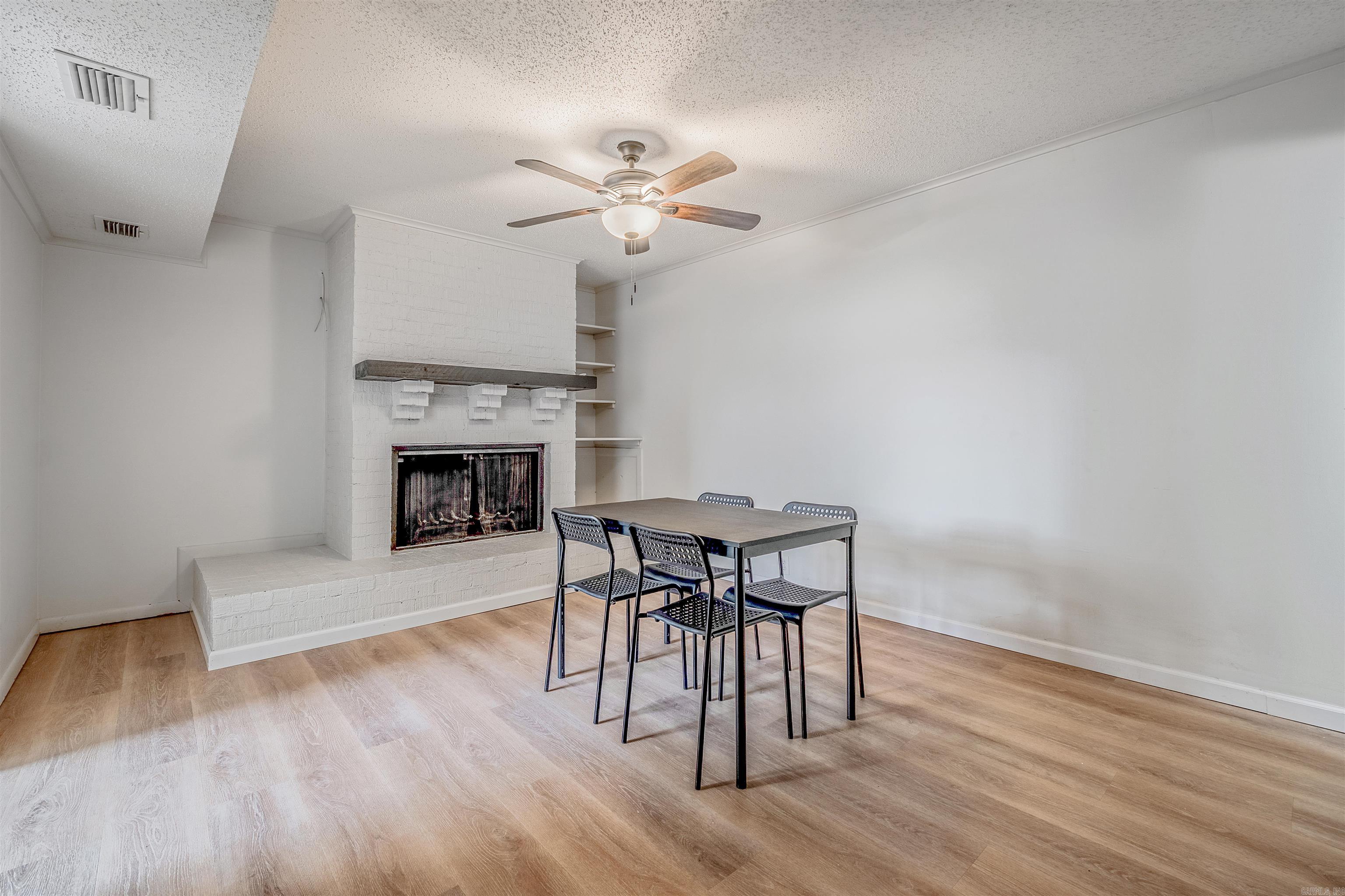 WILTON HGTS - Residential