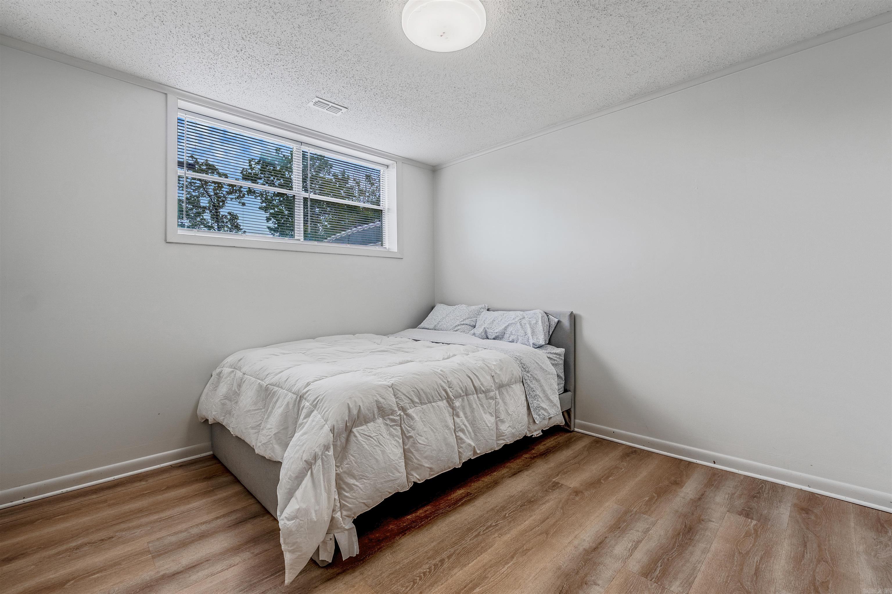 WILTON HGTS - Residential