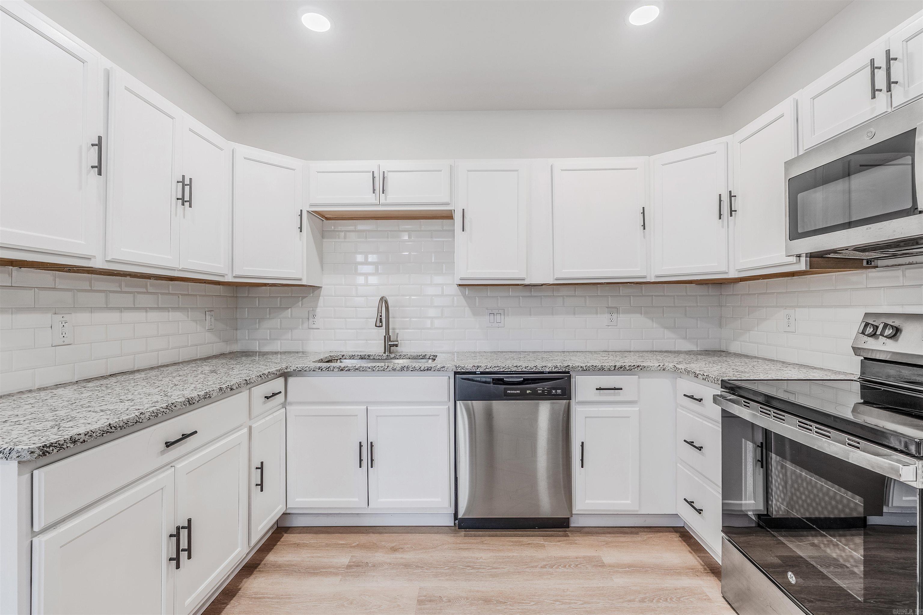 WILTON HGTS - Residential