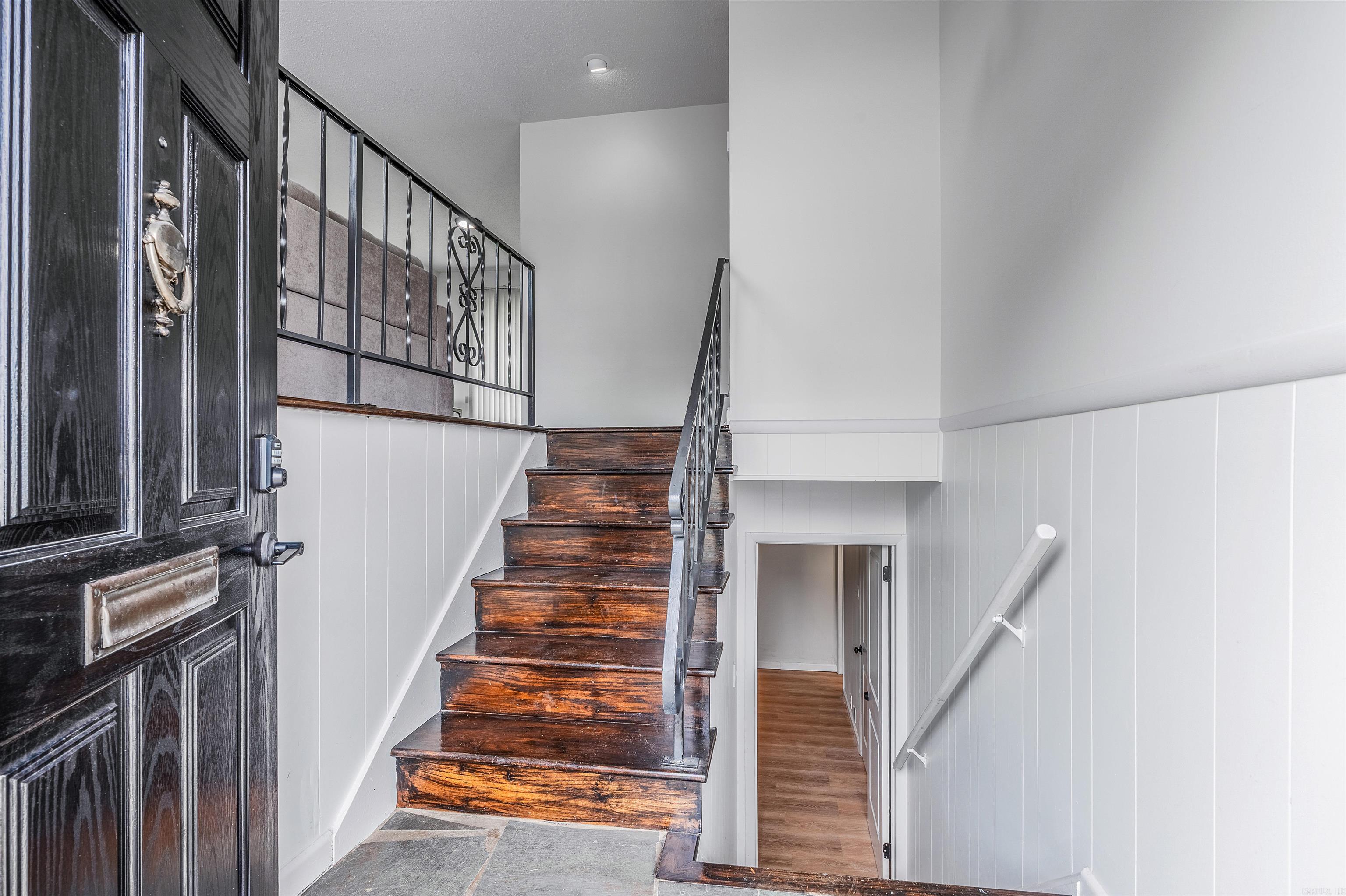 WILTON HGTS - Residential