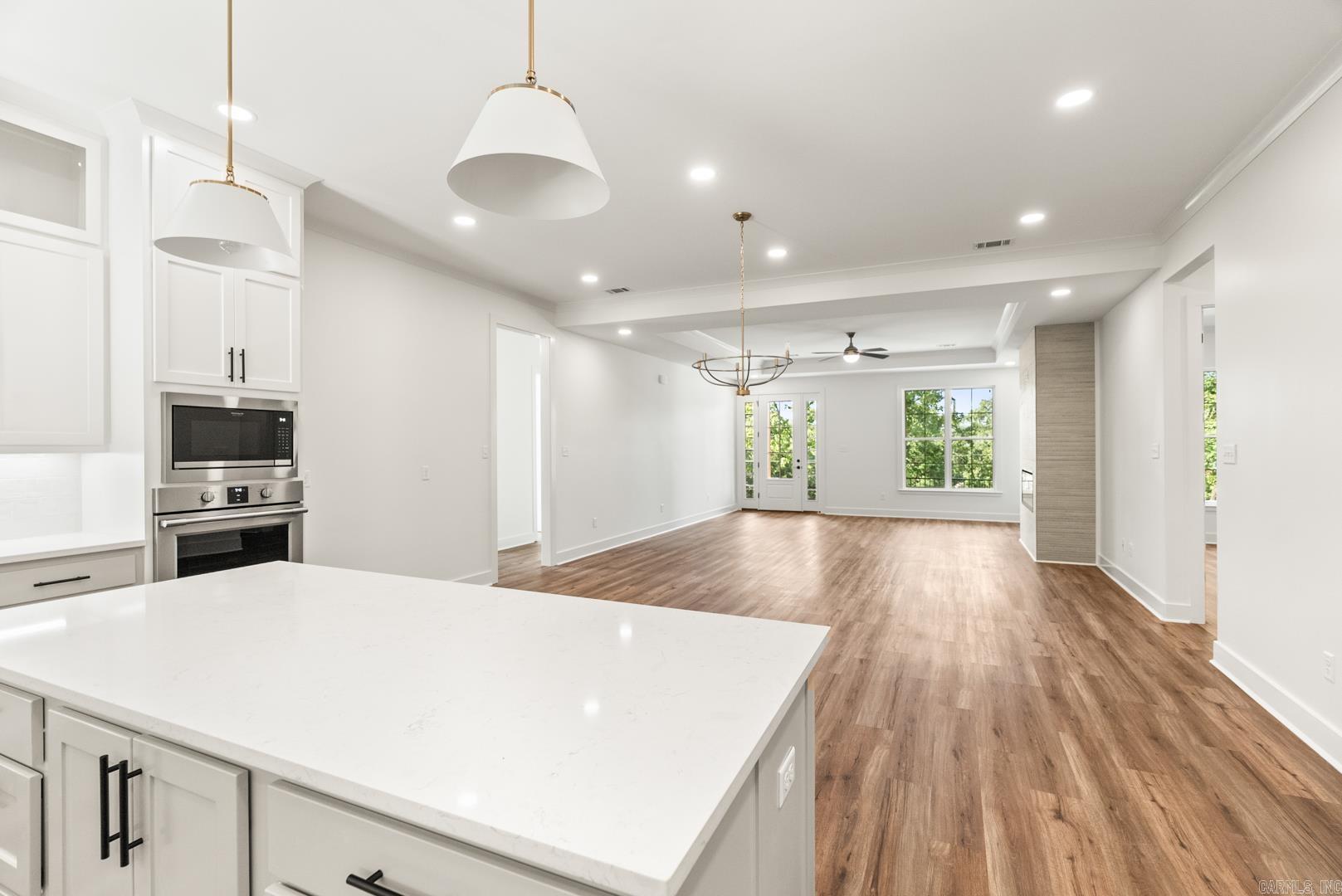 SPRING VALLEY - Residential